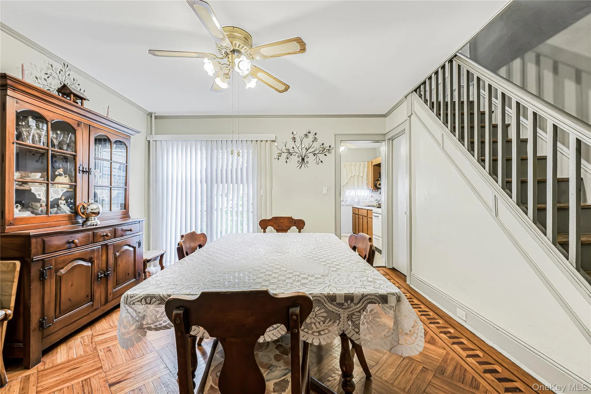 9307 76th Street, New York, NY, 3 Bedrooms Bedrooms, 6 Rooms Rooms,1 BathroomBathrooms,Residential,For Rent,76th,0,1052492 9307 76th Street, New York, NY, 3 Bedrooms Bedrooms, 6 Rooms Rooms,1 BathroomBathrooms,Residential,For Rent,76th,0,1052492