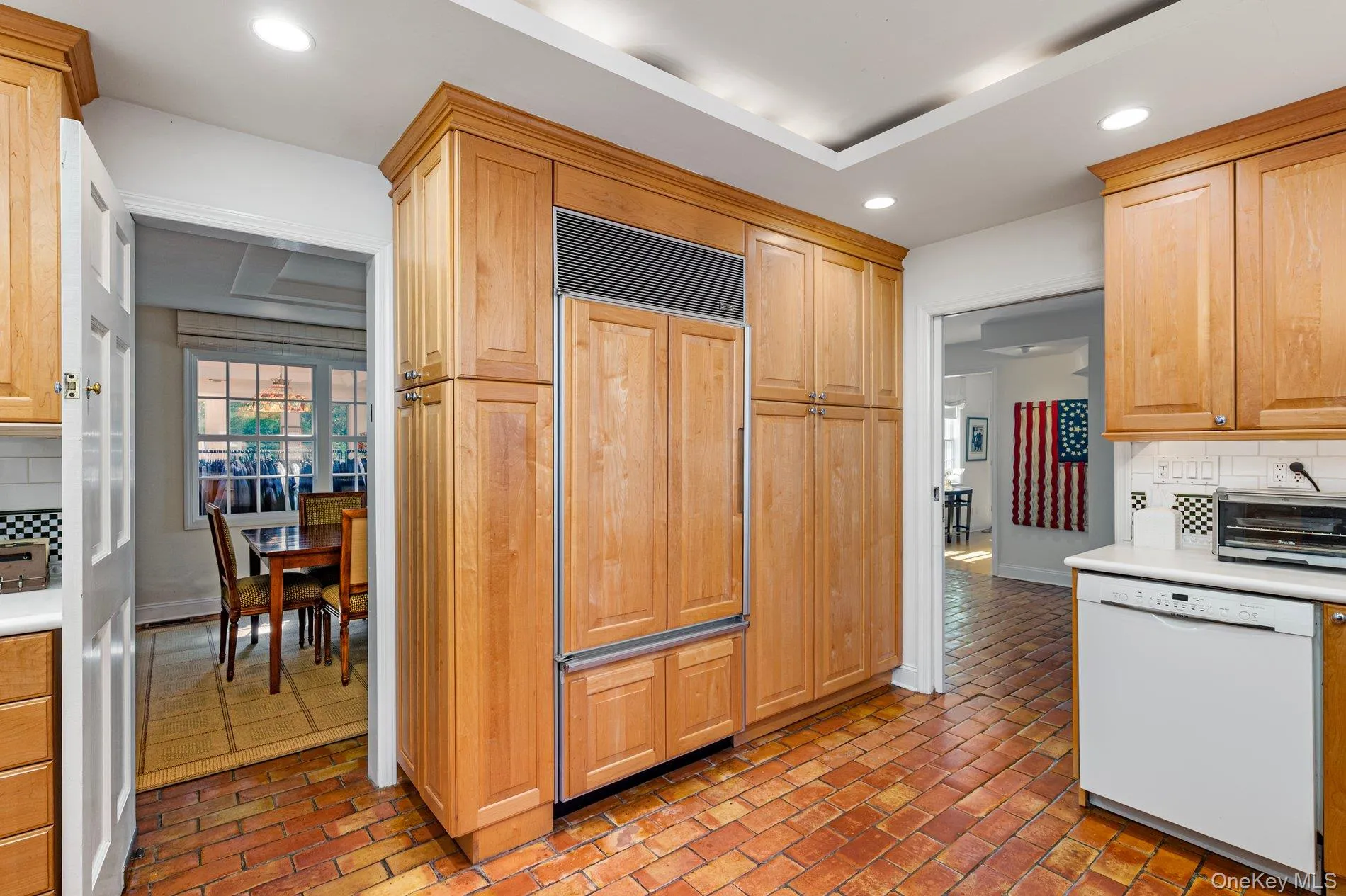 29 Argyle, North Hempstead, NY, 3 Bedrooms Bedrooms, 7 Rooms Rooms,1 BathroomBathrooms,Residential,For Rent,Argyle,0,1052493 29 Argyle, North Hempstead, NY, 3 Bedrooms Bedrooms, 7 Rooms Rooms,1 BathroomBathrooms,Residential,For Rent,Argyle,0,1052493