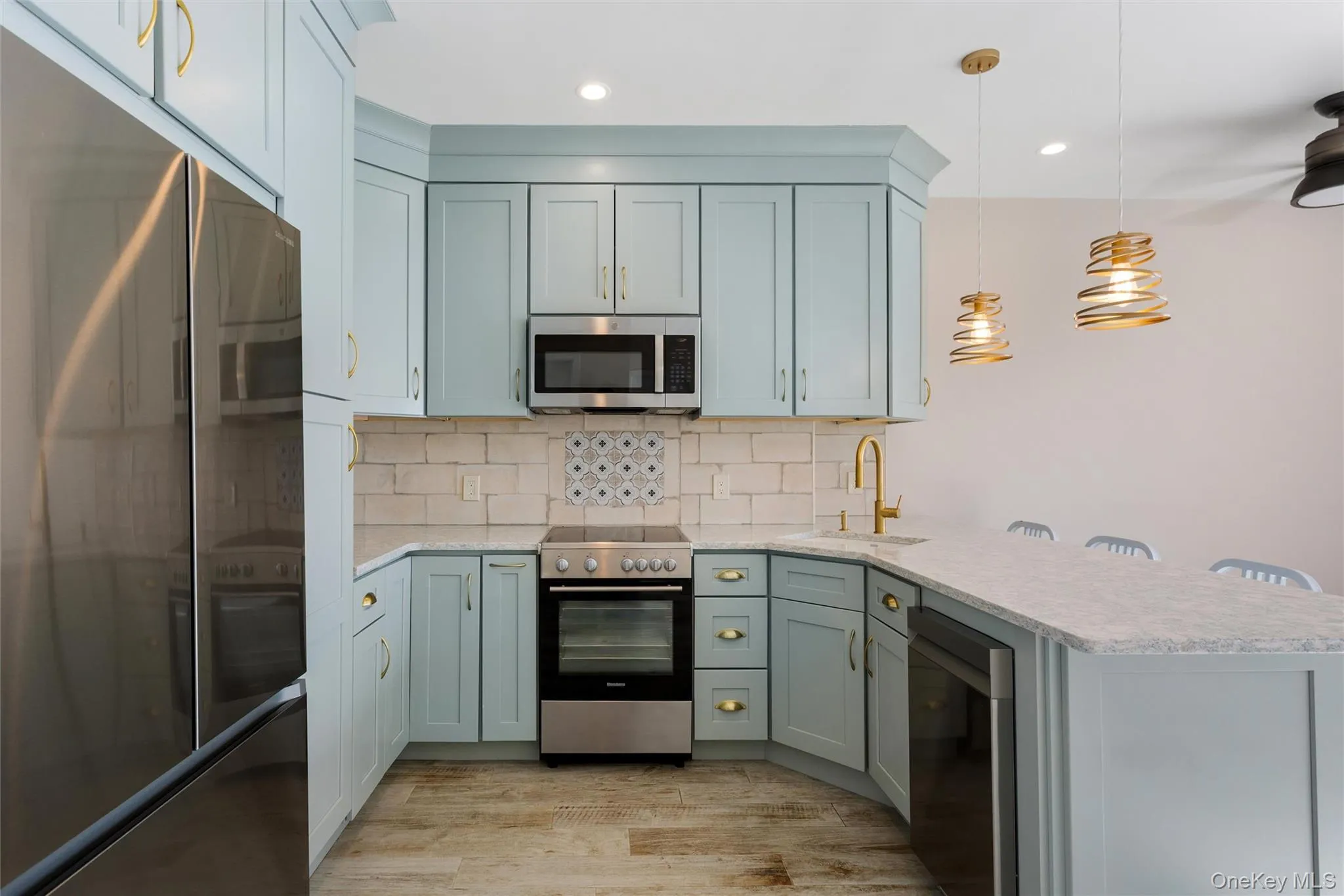 2 Richmond Road, Hempstead, NY, 1 Bedroom Bedrooms, 4 Rooms Rooms,1 BathroomBathrooms,Residential,For Rent,Richmond,0,1052494 2 Richmond Road, Hempstead, NY, 1 Bedroom Bedrooms, 4 Rooms Rooms,1 BathroomBathrooms,Residential,For Rent,Richmond,0,1052494