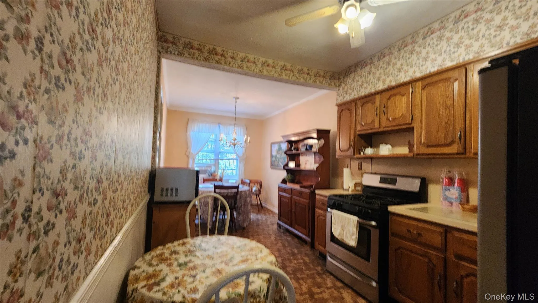 79-04 Kneeland Avenue, New York, NY, 2 Bedrooms Bedrooms, 7 Rooms Rooms,2 BathroomsBathrooms,Residential,For Rent,Kneeland,0,1052498 79-04 Kneeland Avenue, New York, NY, 2 Bedrooms Bedrooms, 7 Rooms Rooms,2 BathroomsBathrooms,Residential,For Rent,Kneeland,0,1052498