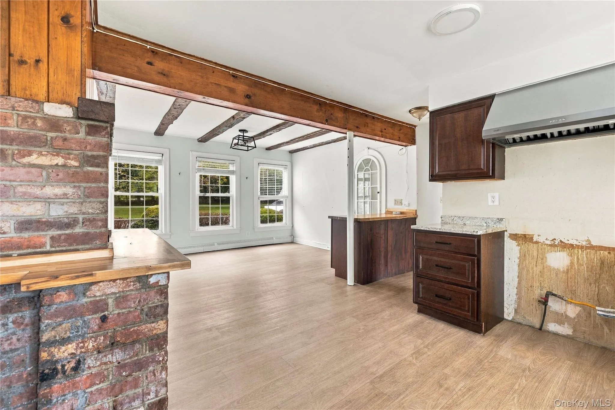 600 Bedford Road, New Castle, NY, 8 Bedrooms Bedrooms, 20 Rooms Rooms,6 BathroomsBathrooms,Residential,For Rent,Bedford,0,1052500 600 Bedford Road, New Castle, NY, 8 Bedrooms Bedrooms, 20 Rooms Rooms,6 BathroomsBathrooms,Residential,For Rent,Bedford,0,1052500