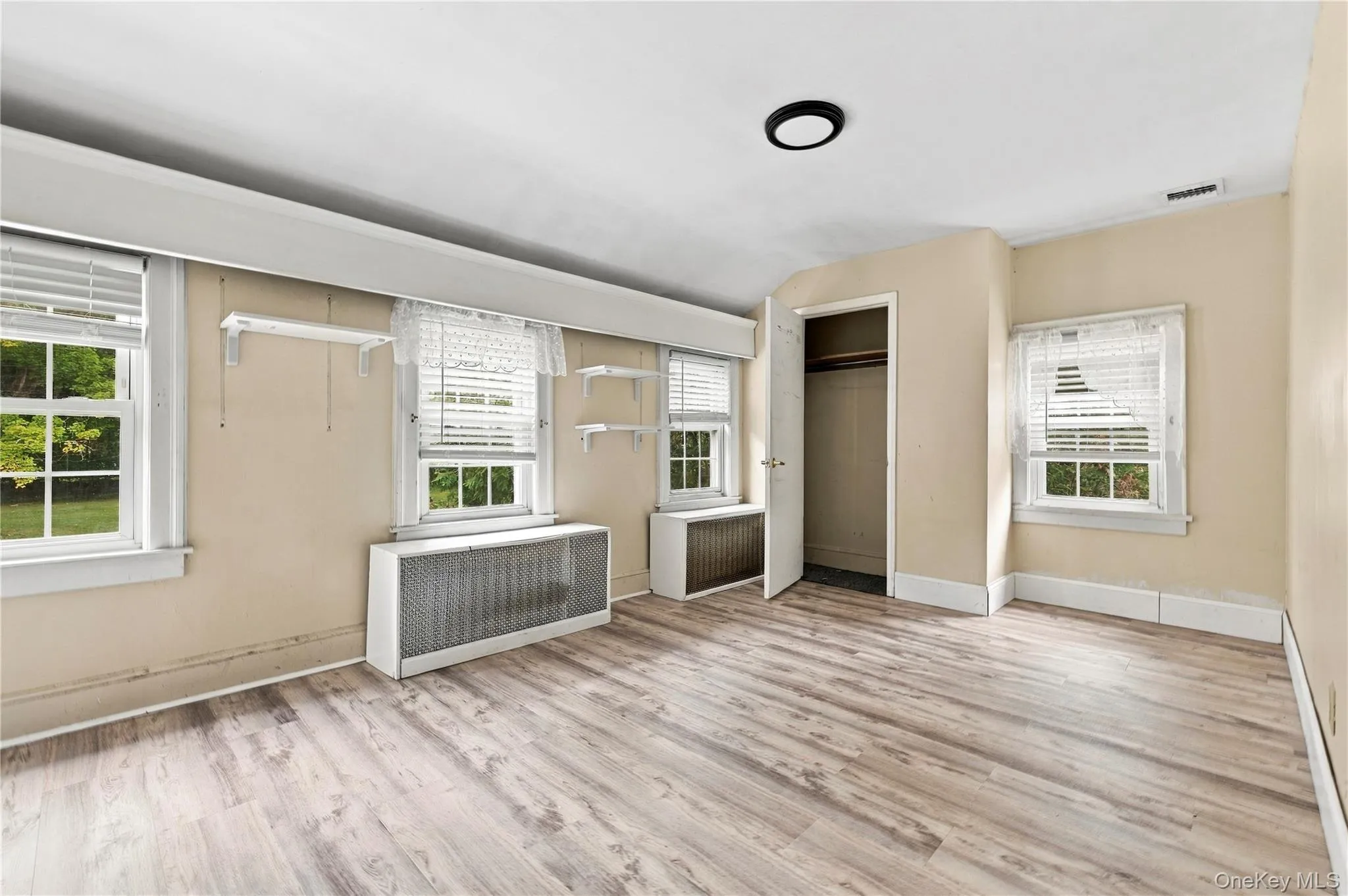 600 Bedford Road, New Castle, NY, 8 Bedrooms Bedrooms, 20 Rooms Rooms,6 BathroomsBathrooms,Residential,For Rent,Bedford,0,1052500 600 Bedford Road, New Castle, NY, 8 Bedrooms Bedrooms, 20 Rooms Rooms,6 BathroomsBathrooms,Residential,For Rent,Bedford,0,1052500