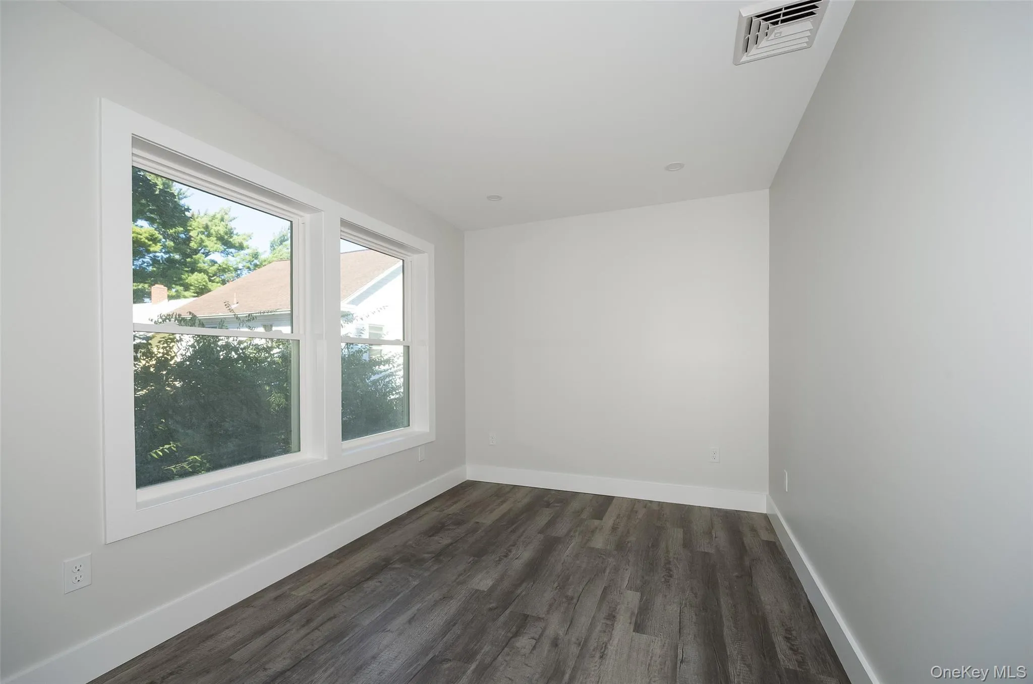 7 Douglas Street, Poughkeepsie, NY, 2 Bedrooms Bedrooms, 6 Rooms Rooms,2 BathroomsBathrooms,Residential Lease,For Rent,Douglas,0,1052503 7 Douglas Street, Poughkeepsie, NY, 2 Bedrooms Bedrooms, 6 Rooms Rooms,2 BathroomsBathrooms,Residential Lease,For Rent,Douglas,0,1052503