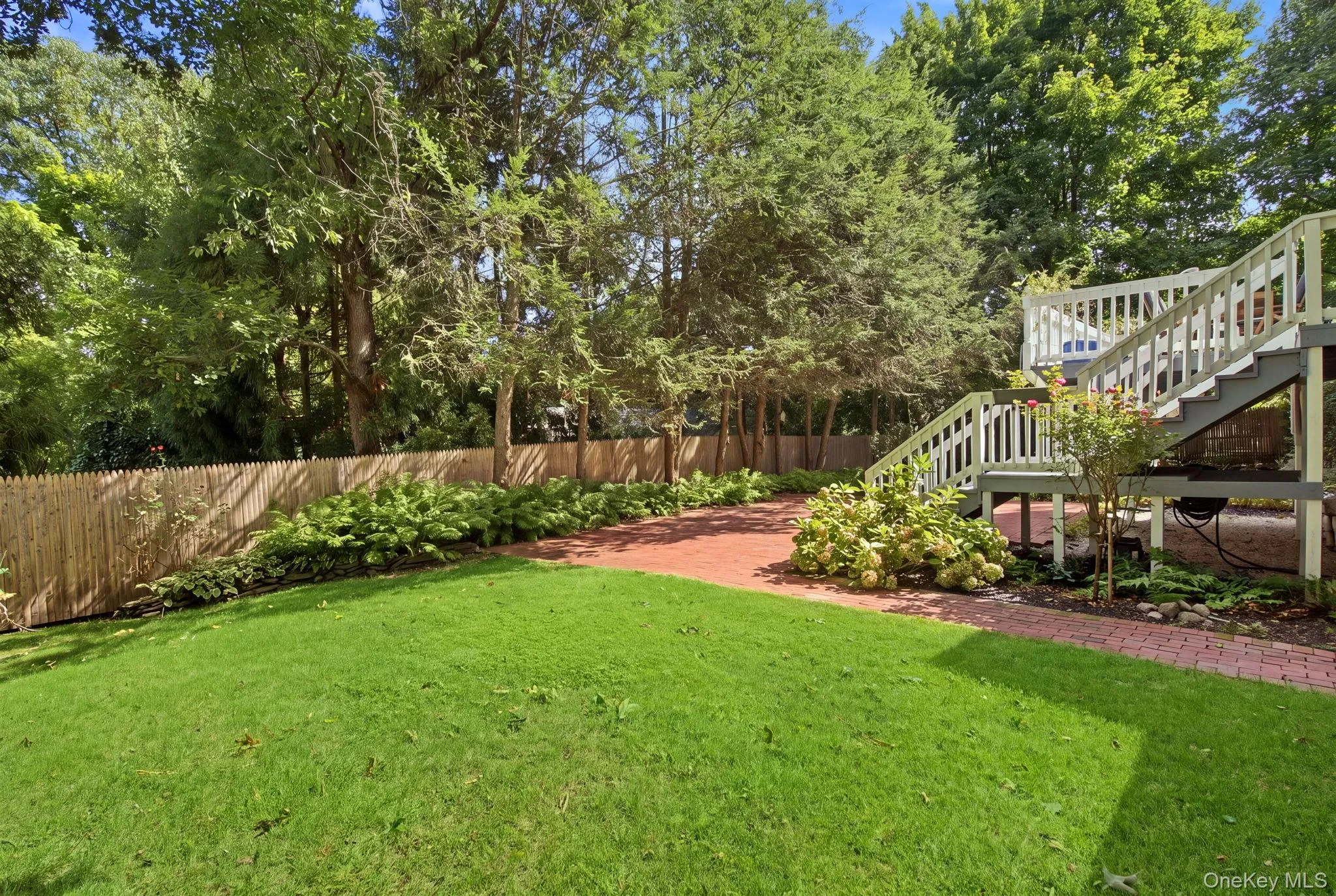 88 Little Neck Road, Huntington, NY, 4 Bedrooms Bedrooms, 8 Rooms Rooms,4 BathroomsBathrooms,Residential,For Rent,Little Neck,0,1052511 88 Little Neck Road, Huntington, NY, 4 Bedrooms Bedrooms, 8 Rooms Rooms,4 BathroomsBathrooms,Residential,For Rent,Little Neck,0,1052511