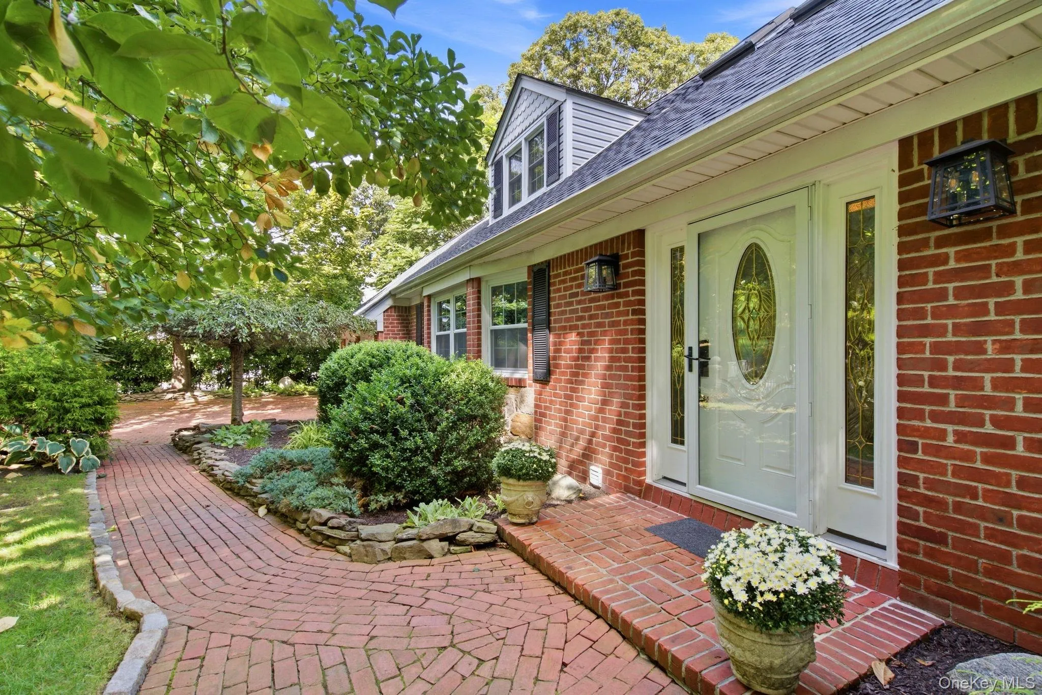 88 Little Neck Road, Huntington, NY, 4 Bedrooms Bedrooms, 8 Rooms Rooms,4 BathroomsBathrooms,Residential,For Rent,Little Neck,0,1052511 88 Little Neck Road, Huntington, NY, 4 Bedrooms Bedrooms, 8 Rooms Rooms,4 BathroomsBathrooms,Residential,For Rent,Little Neck,0,1052511