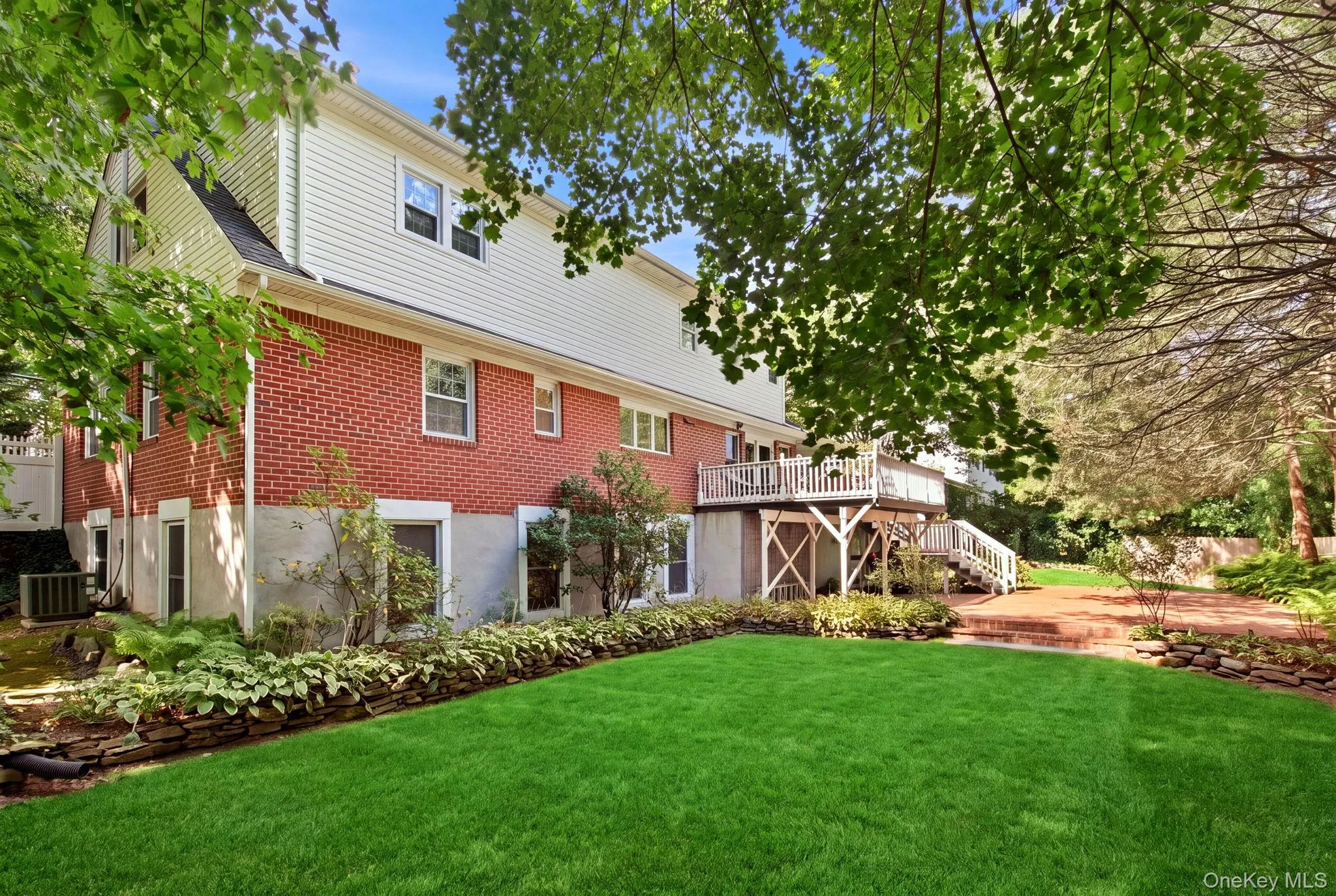 88 Little Neck Road, Huntington, NY, 4 Bedrooms Bedrooms, 8 Rooms Rooms,4 BathroomsBathrooms,Residential,For Rent,Little Neck,0,1052511 88 Little Neck Road, Huntington, NY, 4 Bedrooms Bedrooms, 8 Rooms Rooms,4 BathroomsBathrooms,Residential,For Rent,Little Neck,0,1052511