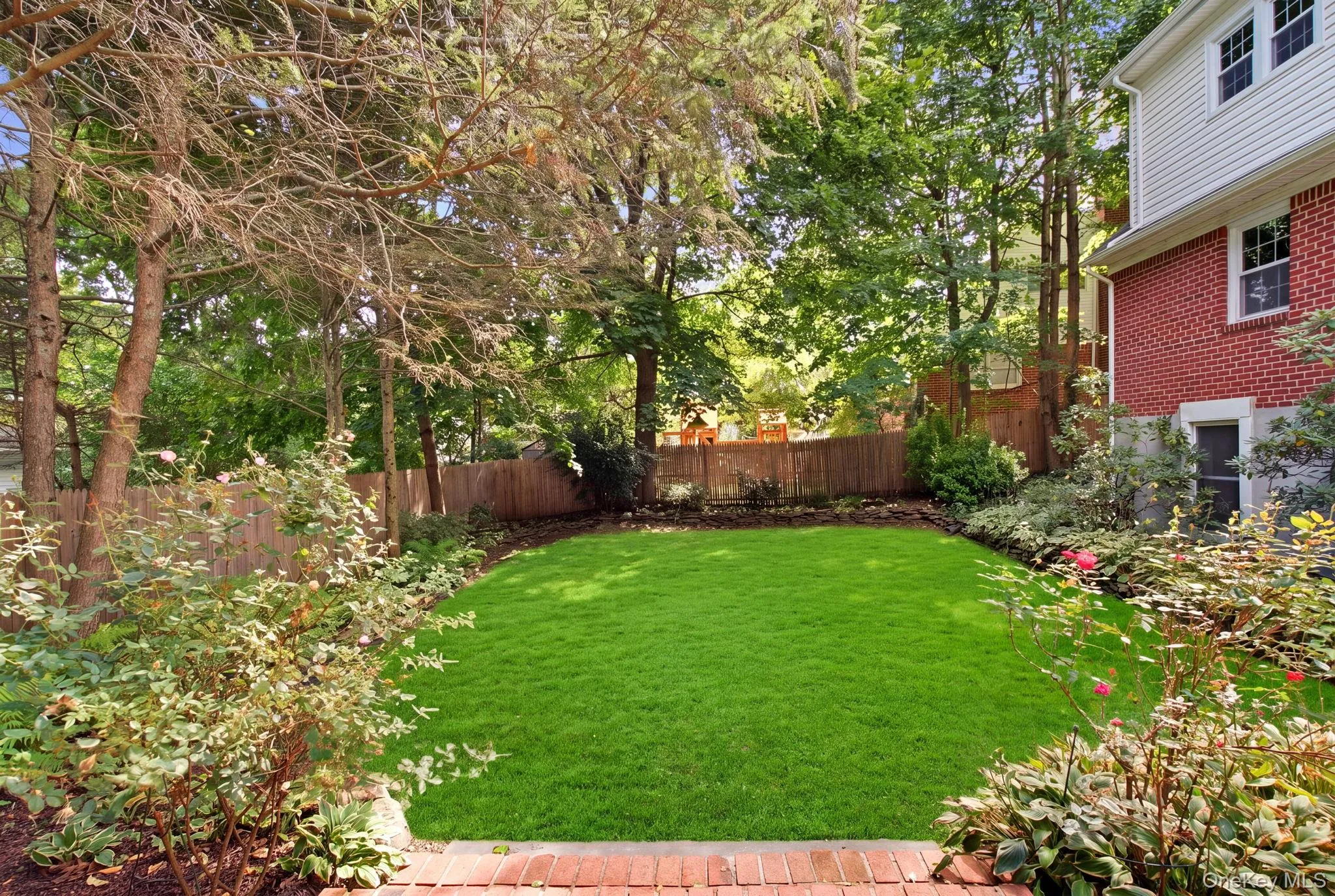 88 Little Neck Road, Huntington, NY, 4 Bedrooms Bedrooms, 8 Rooms Rooms,4 BathroomsBathrooms,Residential,For Rent,Little Neck,0,1052511 88 Little Neck Road, Huntington, NY, 4 Bedrooms Bedrooms, 8 Rooms Rooms,4 BathroomsBathrooms,Residential,For Rent,Little Neck,0,1052511