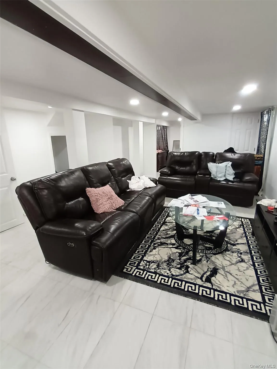 17704 137th Avenue, New York, NY, 5 Bedrooms Bedrooms, 8 Rooms Rooms,2 BathroomsBathrooms,Residential,For Rent,137th,0,1052512 17704 137th Avenue, New York, NY, 5 Bedrooms Bedrooms, 8 Rooms Rooms,2 BathroomsBathrooms,Residential,For Rent,137th,0,1052512