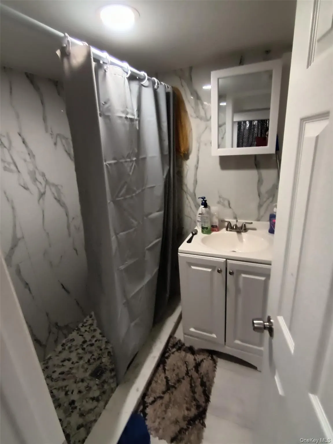 17704 137th Avenue, New York, NY, 5 Bedrooms Bedrooms, 8 Rooms Rooms,2 BathroomsBathrooms,Residential,For Rent,137th,0,1052512 17704 137th Avenue, New York, NY, 5 Bedrooms Bedrooms, 8 Rooms Rooms,2 BathroomsBathrooms,Residential,For Rent,137th,0,1052512