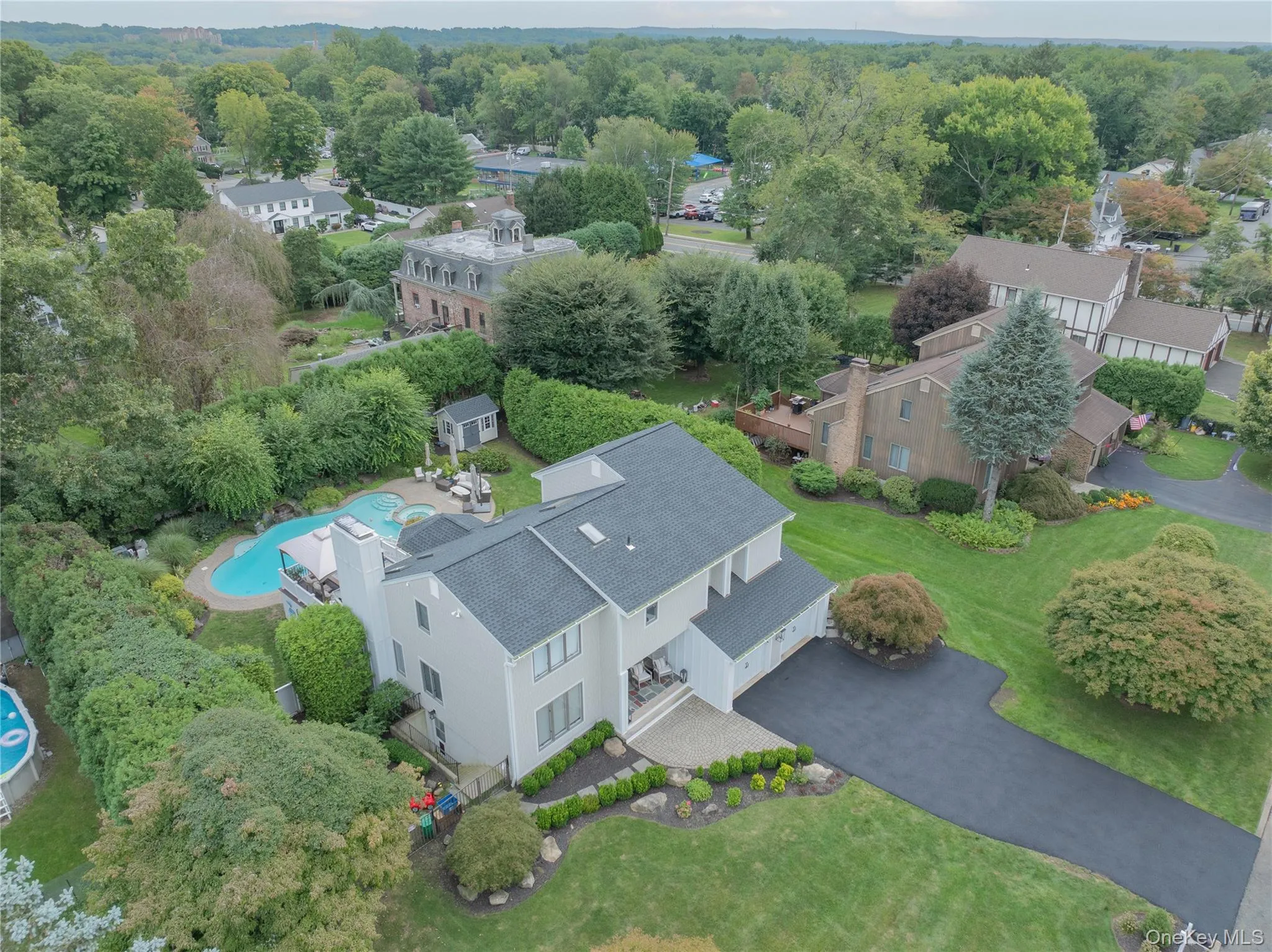 16 Lark Street, Orangetown, NY, 6 Bedrooms Bedrooms, 15 Rooms Rooms,3 BathroomsBathrooms,Residential,For Rent,Lark,0,1052513 16 Lark Street, Orangetown, NY, 6 Bedrooms Bedrooms, 15 Rooms Rooms,3 BathroomsBathrooms,Residential,For Rent,Lark,0,1052513