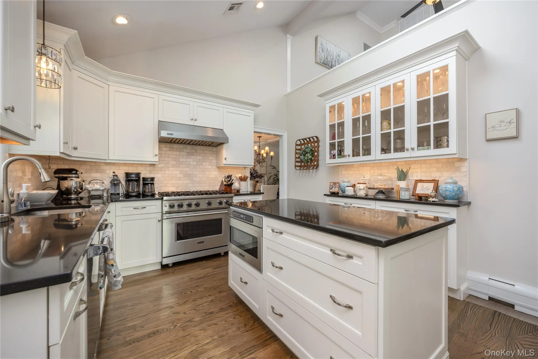 16 Lark Street, Orangetown, NY, 6 Bedrooms Bedrooms, 15 Rooms Rooms,3 BathroomsBathrooms,Residential,For Rent,Lark,0,1052513 16 Lark Street, Orangetown, NY, 6 Bedrooms Bedrooms, 15 Rooms Rooms,3 BathroomsBathrooms,Residential,For Rent,Lark,0,1052513