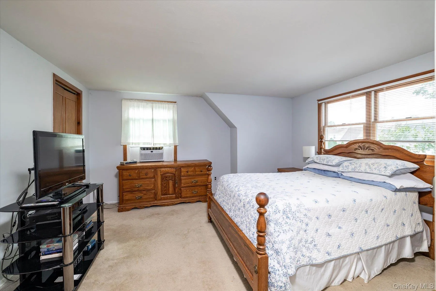 87 Woods Avenue, Hempstead, NY, 4 Bedrooms Bedrooms, 8 Rooms Rooms,2 BathroomsBathrooms,Residential,For Rent,Woods,0,1052514 87 Woods Avenue, Hempstead, NY, 4 Bedrooms Bedrooms, 8 Rooms Rooms,2 BathroomsBathrooms,Residential,For Rent,Woods,0,1052514