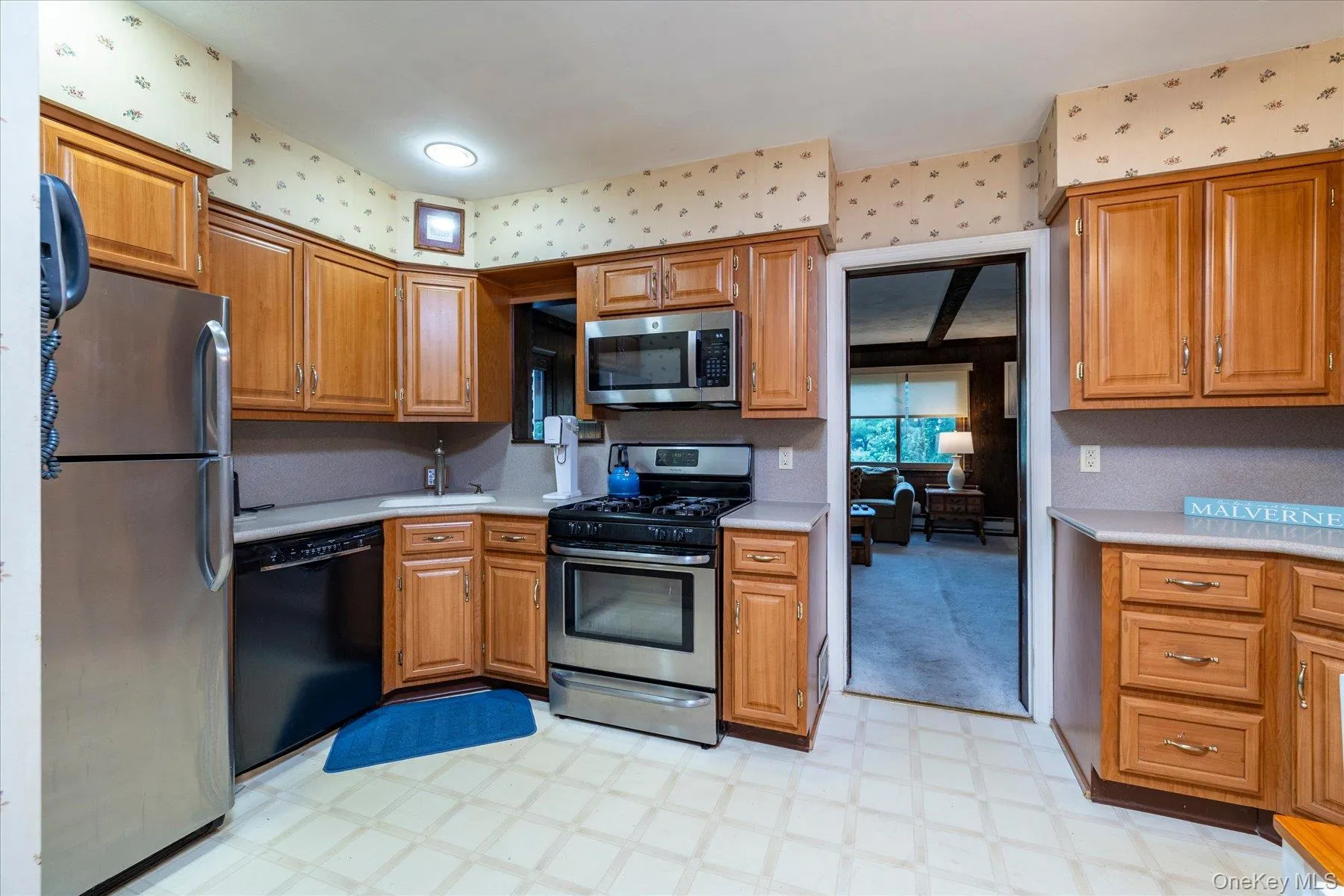 87 Woods Avenue, Hempstead, NY, 4 Bedrooms Bedrooms, 8 Rooms Rooms,2 BathroomsBathrooms,Residential,For Rent,Woods,0,1052514 87 Woods Avenue, Hempstead, NY, 4 Bedrooms Bedrooms, 8 Rooms Rooms,2 BathroomsBathrooms,Residential,For Rent,Woods,0,1052514