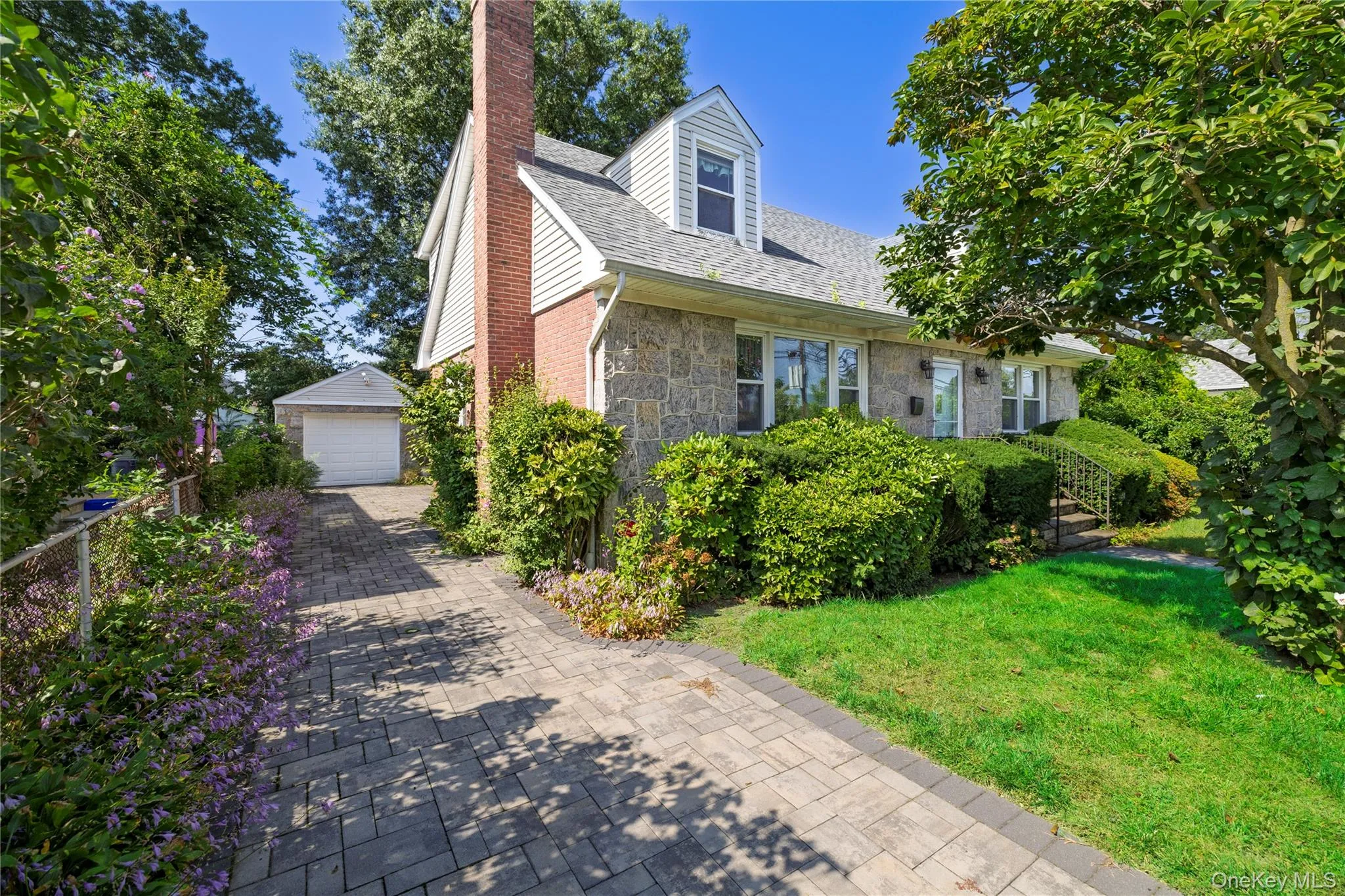 204 Pamlico Avenue, Hempstead, NY, 5 Bedrooms Bedrooms, 13 Rooms Rooms,2 BathroomsBathrooms,Residential,For Rent,Pamlico,0,1052516 204 Pamlico Avenue, Hempstead, NY, 5 Bedrooms Bedrooms, 13 Rooms Rooms,2 BathroomsBathrooms,Residential,For Rent,Pamlico,0,1052516