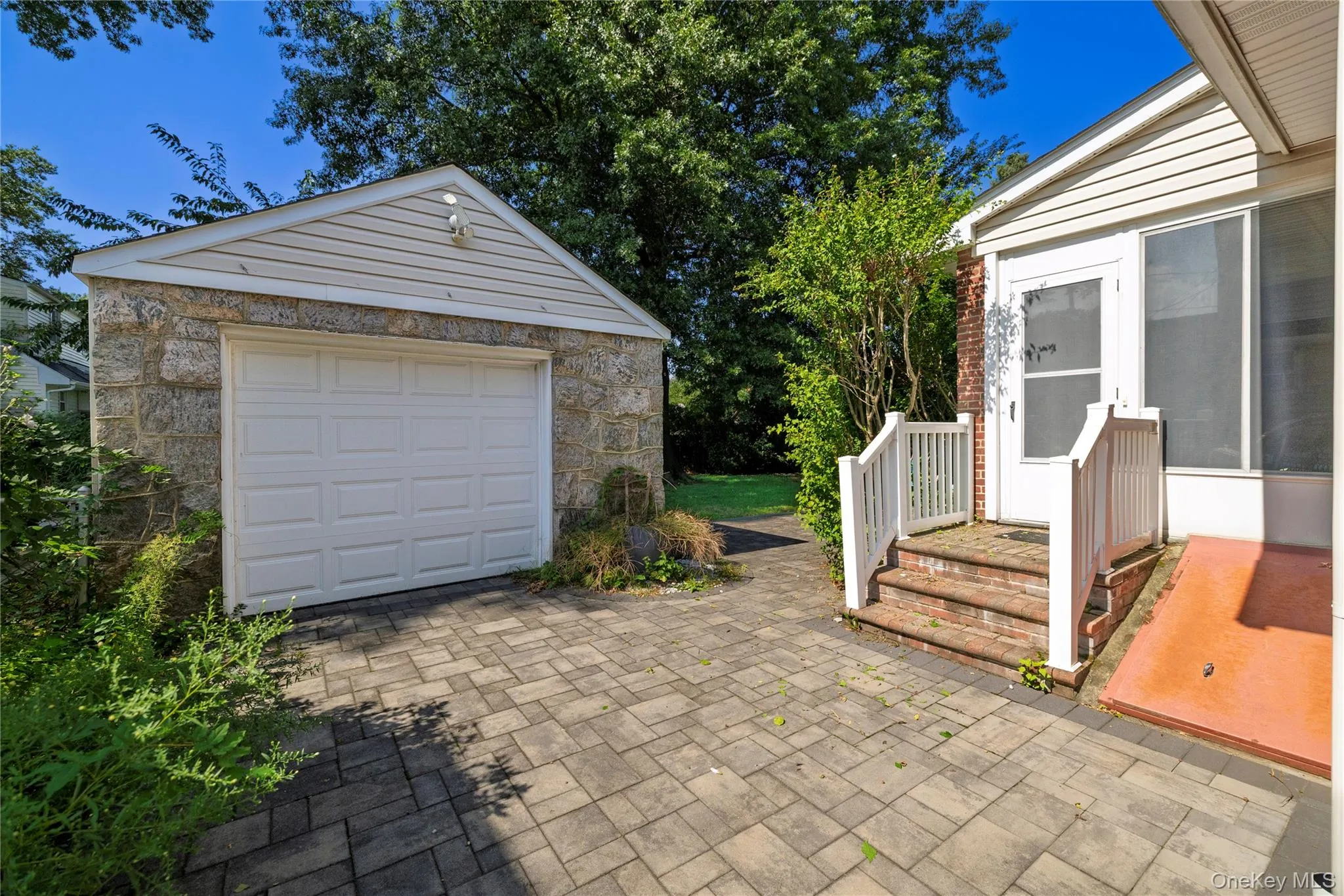 204 Pamlico Avenue, Hempstead, NY, 5 Bedrooms Bedrooms, 13 Rooms Rooms,2 BathroomsBathrooms,Residential,For Rent,Pamlico,0,1052516 204 Pamlico Avenue, Hempstead, NY, 5 Bedrooms Bedrooms, 13 Rooms Rooms,2 BathroomsBathrooms,Residential,For Rent,Pamlico,0,1052516