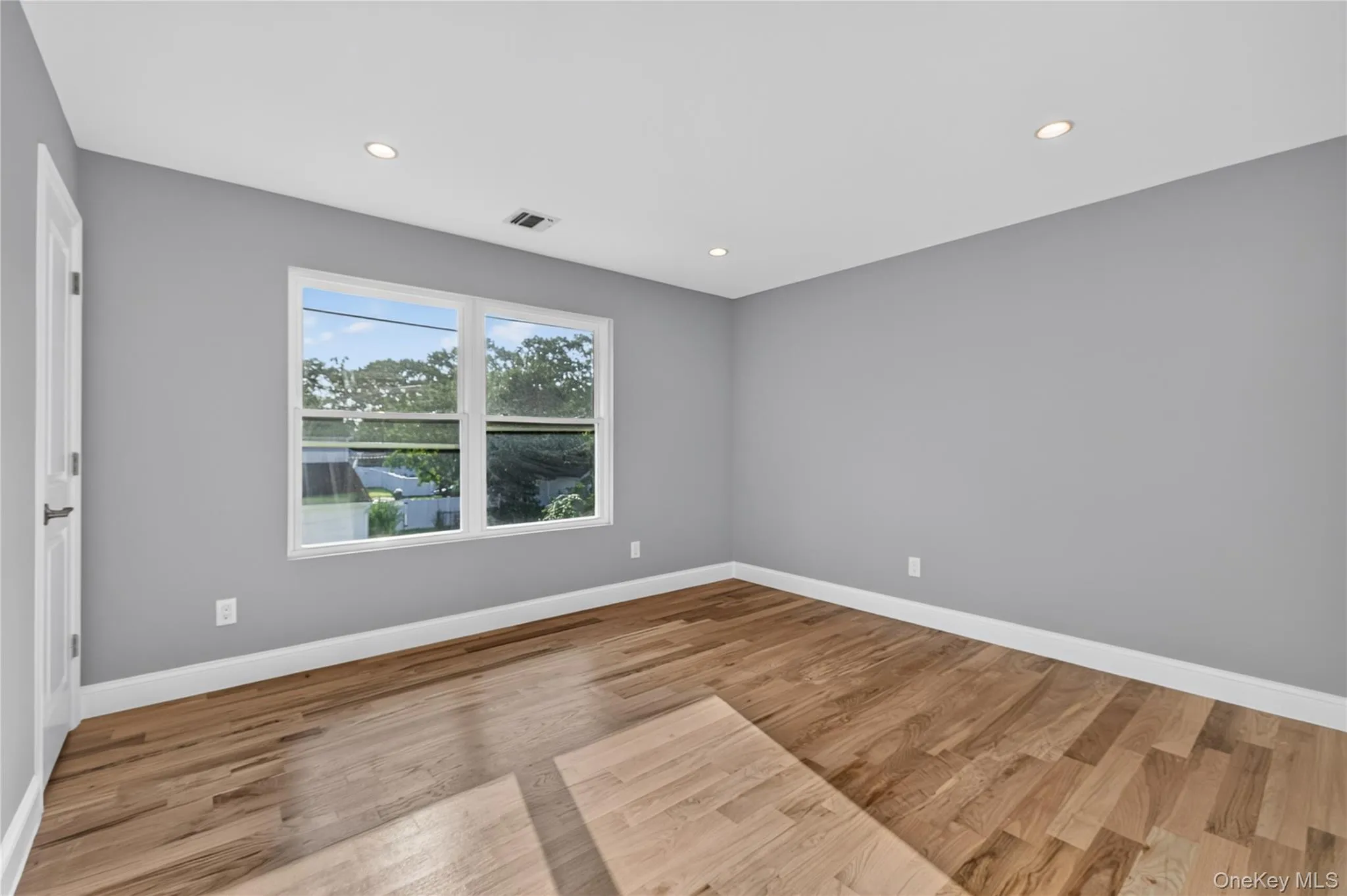 9 Oswego Place, West Babylon, NY, 5 Bedrooms Bedrooms, 9 Rooms Rooms,3 BathroomsBathrooms,Residential,For Rent,Oswego,0,1052518 9 Oswego Place, West Babylon, NY, 5 Bedrooms Bedrooms, 9 Rooms Rooms,3 BathroomsBathrooms,Residential,For Rent,Oswego,0,1052518