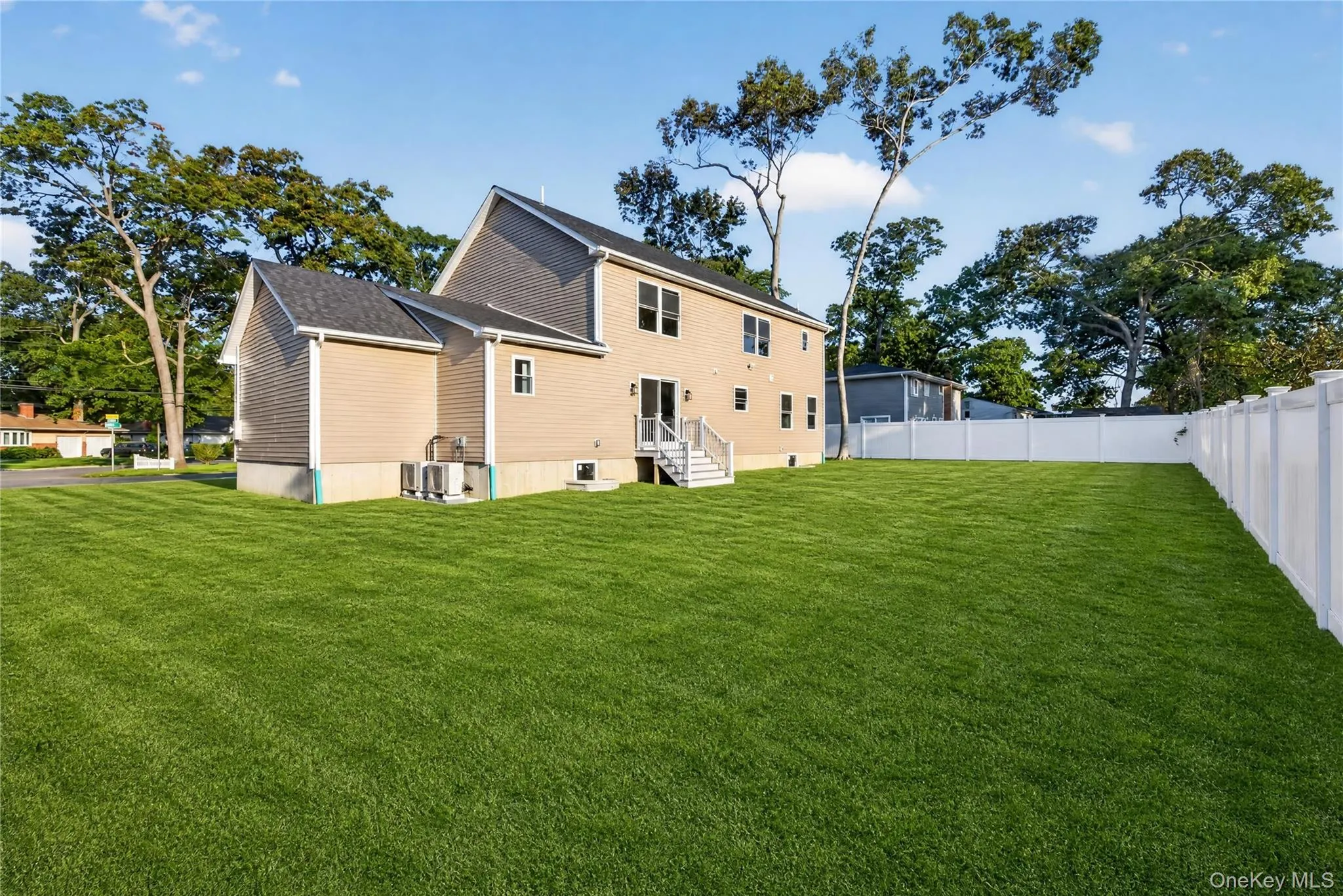 9 Oswego Place, West Babylon, NY, 5 Bedrooms Bedrooms, 9 Rooms Rooms,3 BathroomsBathrooms,Residential,For Rent,Oswego,0,1052518 9 Oswego Place, West Babylon, NY, 5 Bedrooms Bedrooms, 9 Rooms Rooms,3 BathroomsBathrooms,Residential,For Rent,Oswego,0,1052518