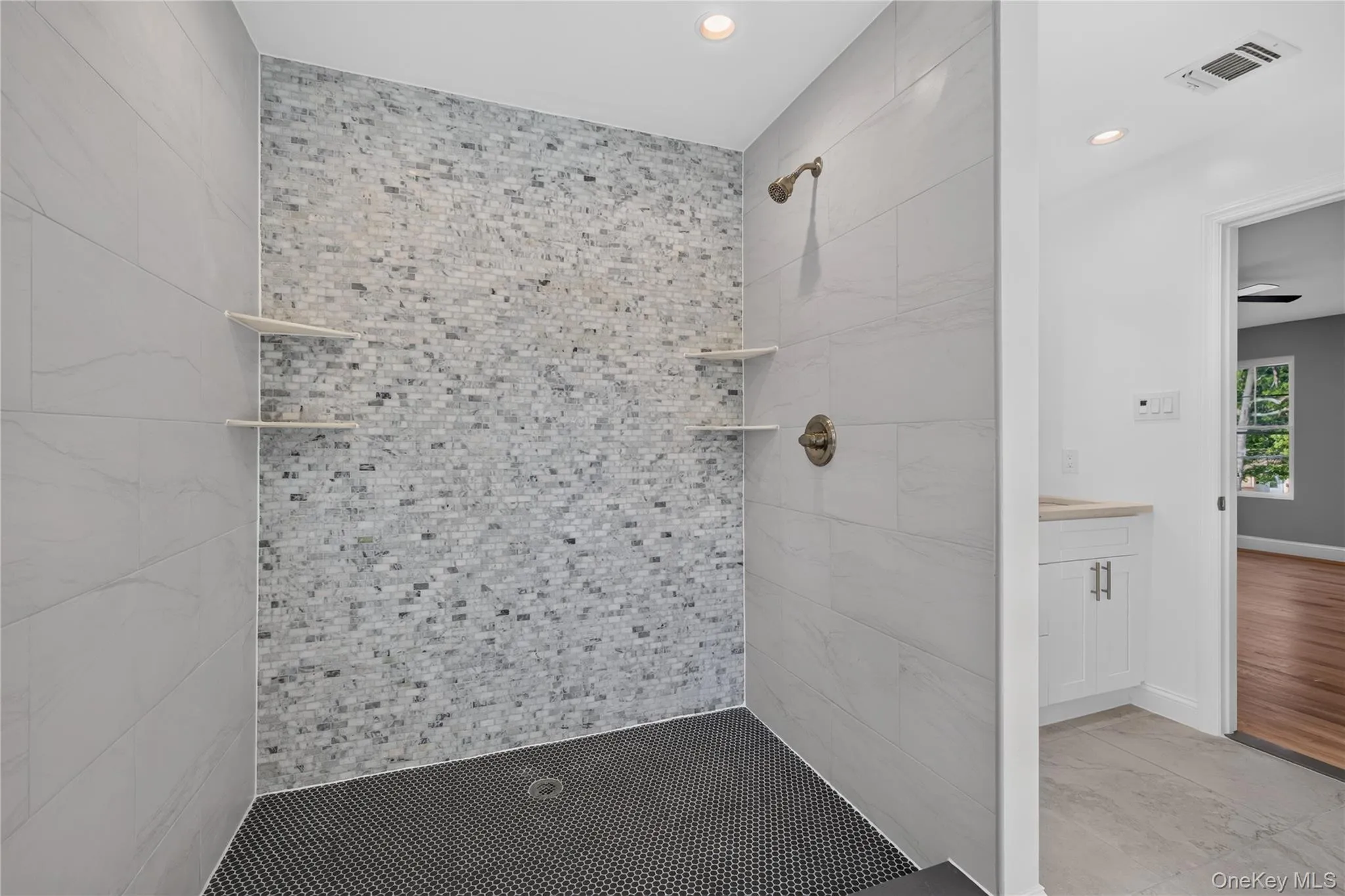 9 Oswego Place, West Babylon, NY, 5 Bedrooms Bedrooms, 9 Rooms Rooms,3 BathroomsBathrooms,Residential,For Rent,Oswego,0,1052518 9 Oswego Place, West Babylon, NY, 5 Bedrooms Bedrooms, 9 Rooms Rooms,3 BathroomsBathrooms,Residential,For Rent,Oswego,0,1052518