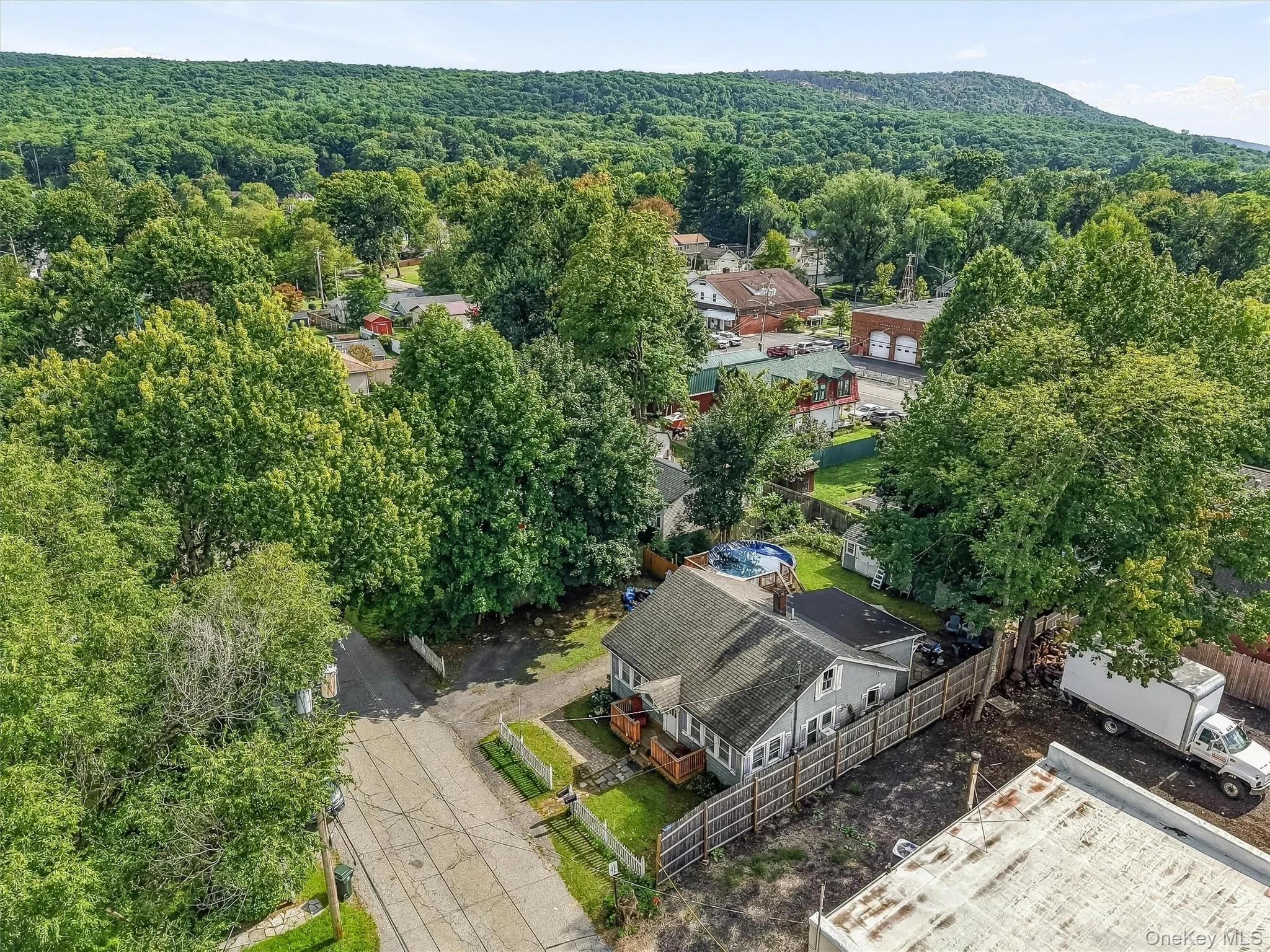 15 Elm Street, Warwick (town), NY, 3 Bedrooms Bedrooms, 6 Rooms Rooms,1 BathroomBathrooms,Residential,For Rent,Elm,0,1052521 15 Elm Street, Warwick (town), NY, 3 Bedrooms Bedrooms, 6 Rooms Rooms,1 BathroomBathrooms,Residential,For Rent,Elm,0,1052521