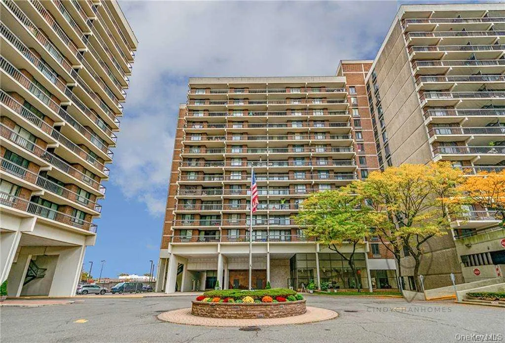 152-18 Union Turnpike, New York, NY, 4 Rooms Rooms,1 BathroomBathrooms,Residential,For Rent,Union,0,1052524 152-18 Union Turnpike, New York, NY, 4 Rooms Rooms,1 BathroomBathrooms,Residential,For Rent,Union,0,1052524
