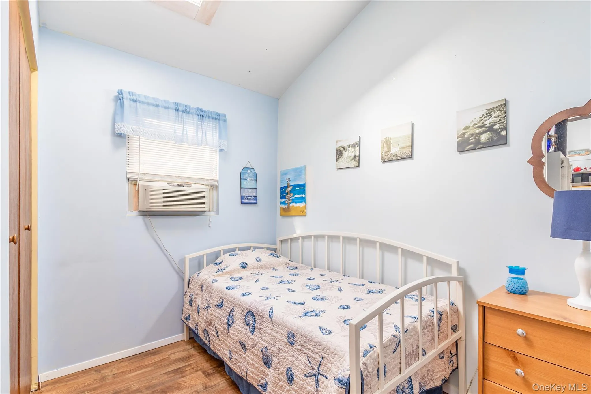 5 Surfway, Riverhead, NY, 4 Bedrooms Bedrooms, 8 Rooms Rooms,2 BathroomsBathrooms,Residential,For Rent,Surfway,0,1052527 5 Surfway, Riverhead, NY, 4 Bedrooms Bedrooms, 8 Rooms Rooms,2 BathroomsBathrooms,Residential,For Rent,Surfway,0,1052527