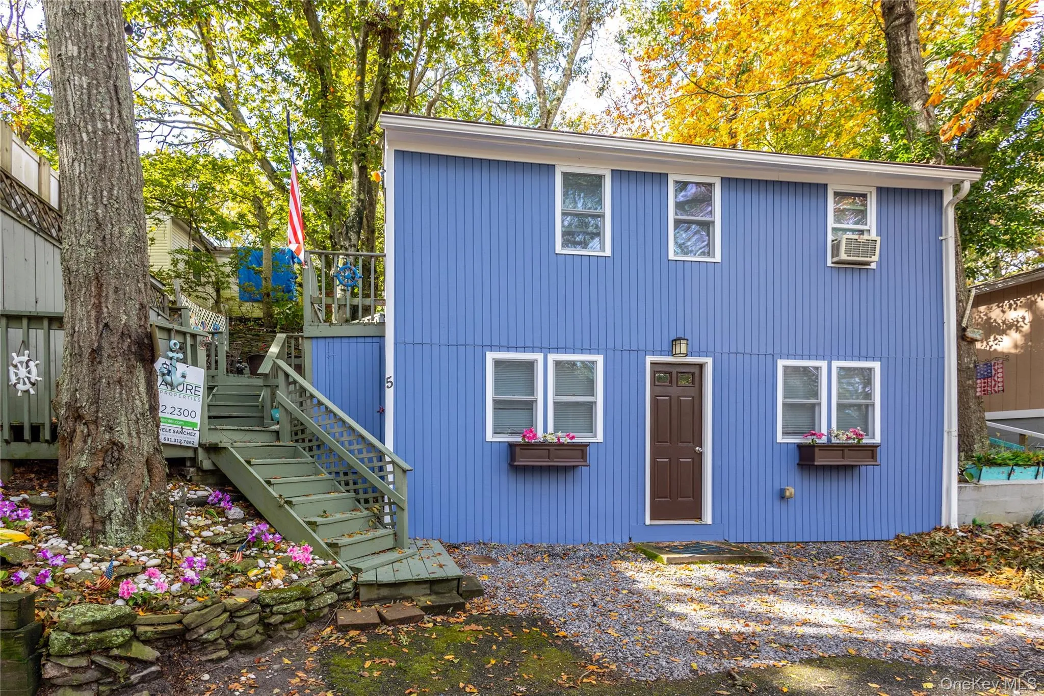 5 Surfway, Riverhead, NY, 4 Bedrooms Bedrooms, 8 Rooms Rooms,2 BathroomsBathrooms,Residential,For Rent,Surfway,0,1052527 5 Surfway, Riverhead, NY, 4 Bedrooms Bedrooms, 8 Rooms Rooms,2 BathroomsBathrooms,Residential,For Rent,Surfway,0,1052527