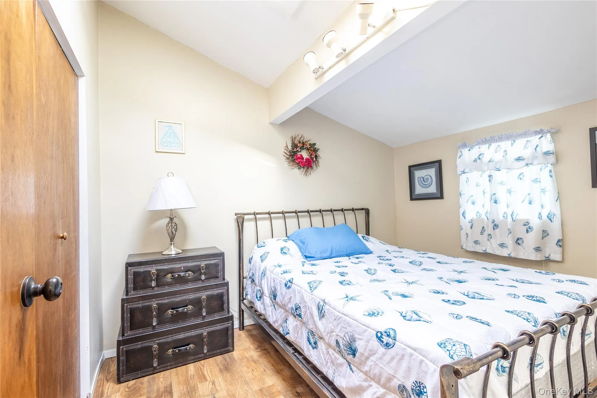 5 Surfway, Riverhead, NY, 4 Bedrooms Bedrooms, 8 Rooms Rooms,2 BathroomsBathrooms,Residential,For Rent,Surfway,0,1052527 5 Surfway, Riverhead, NY, 4 Bedrooms Bedrooms, 8 Rooms Rooms,2 BathroomsBathrooms,Residential,For Rent,Surfway,0,1052527