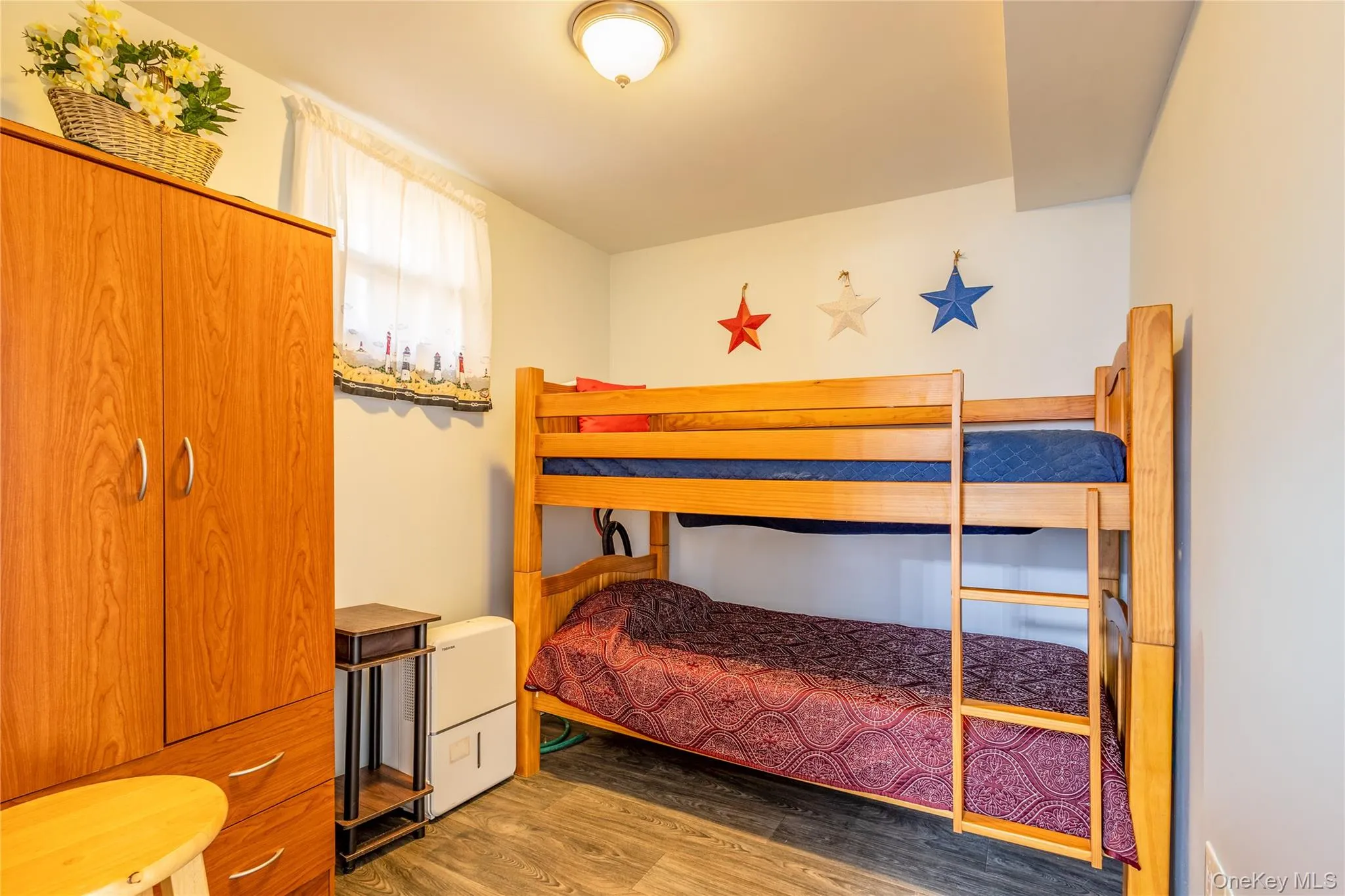 5 Surfway, Riverhead, NY, 4 Bedrooms Bedrooms, 8 Rooms Rooms,2 BathroomsBathrooms,Residential,For Rent,Surfway,0,1052527 5 Surfway, Riverhead, NY, 4 Bedrooms Bedrooms, 8 Rooms Rooms,2 BathroomsBathrooms,Residential,For Rent,Surfway,0,1052527