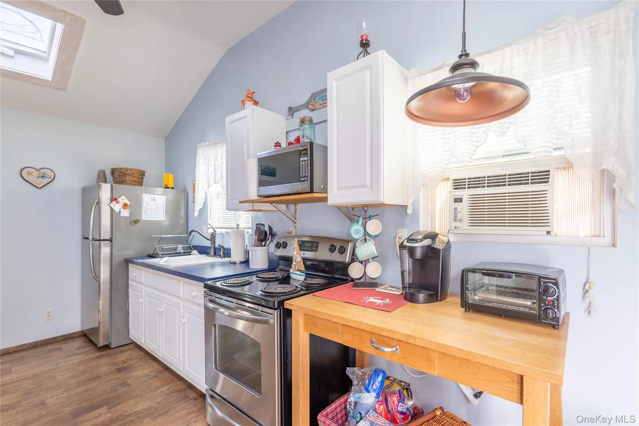 5 Surfway, Riverhead, NY, 4 Bedrooms Bedrooms, 8 Rooms Rooms,2 BathroomsBathrooms,Residential,For Rent,Surfway,0,1052527 5 Surfway, Riverhead, NY, 4 Bedrooms Bedrooms, 8 Rooms Rooms,2 BathroomsBathrooms,Residential,For Rent,Surfway,0,1052527
