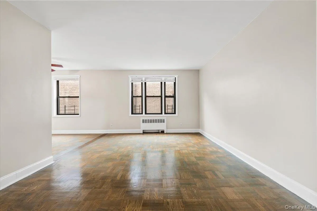 16 Broadway, White Plains, NY, 1 Bedroom Bedrooms, 4 Rooms Rooms,1 BathroomBathrooms,Residential,For Rent,Broadway,0,1052528 16 Broadway, White Plains, NY, 1 Bedroom Bedrooms, 4 Rooms Rooms,1 BathroomBathrooms,Residential,For Rent,Broadway,0,1052528