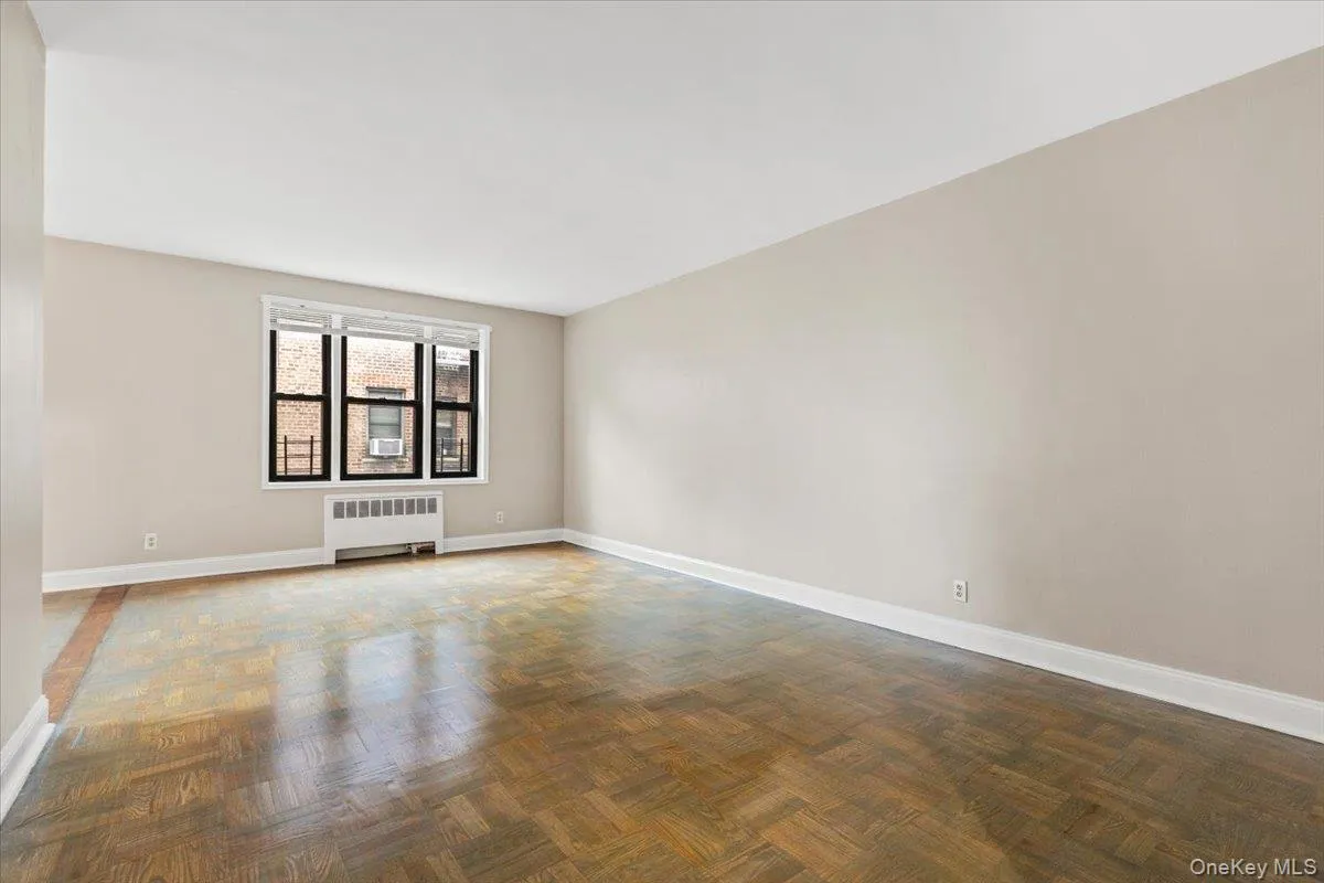 16 Broadway, White Plains, NY, 1 Bedroom Bedrooms, 4 Rooms Rooms,1 BathroomBathrooms,Residential,For Rent,Broadway,0,1052528 16 Broadway, White Plains, NY, 1 Bedroom Bedrooms, 4 Rooms Rooms,1 BathroomBathrooms,Residential,For Rent,Broadway,0,1052528