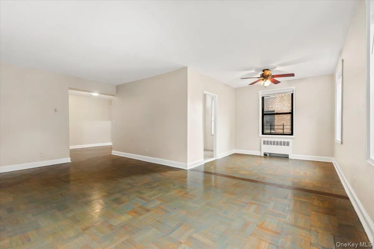 16 Broadway, White Plains, NY, 1 Bedroom Bedrooms, 4 Rooms Rooms,1 BathroomBathrooms,Residential,For Rent,Broadway,0,1052528 16 Broadway, White Plains, NY, 1 Bedroom Bedrooms, 4 Rooms Rooms,1 BathroomBathrooms,Residential,For Rent,Broadway,0,1052528