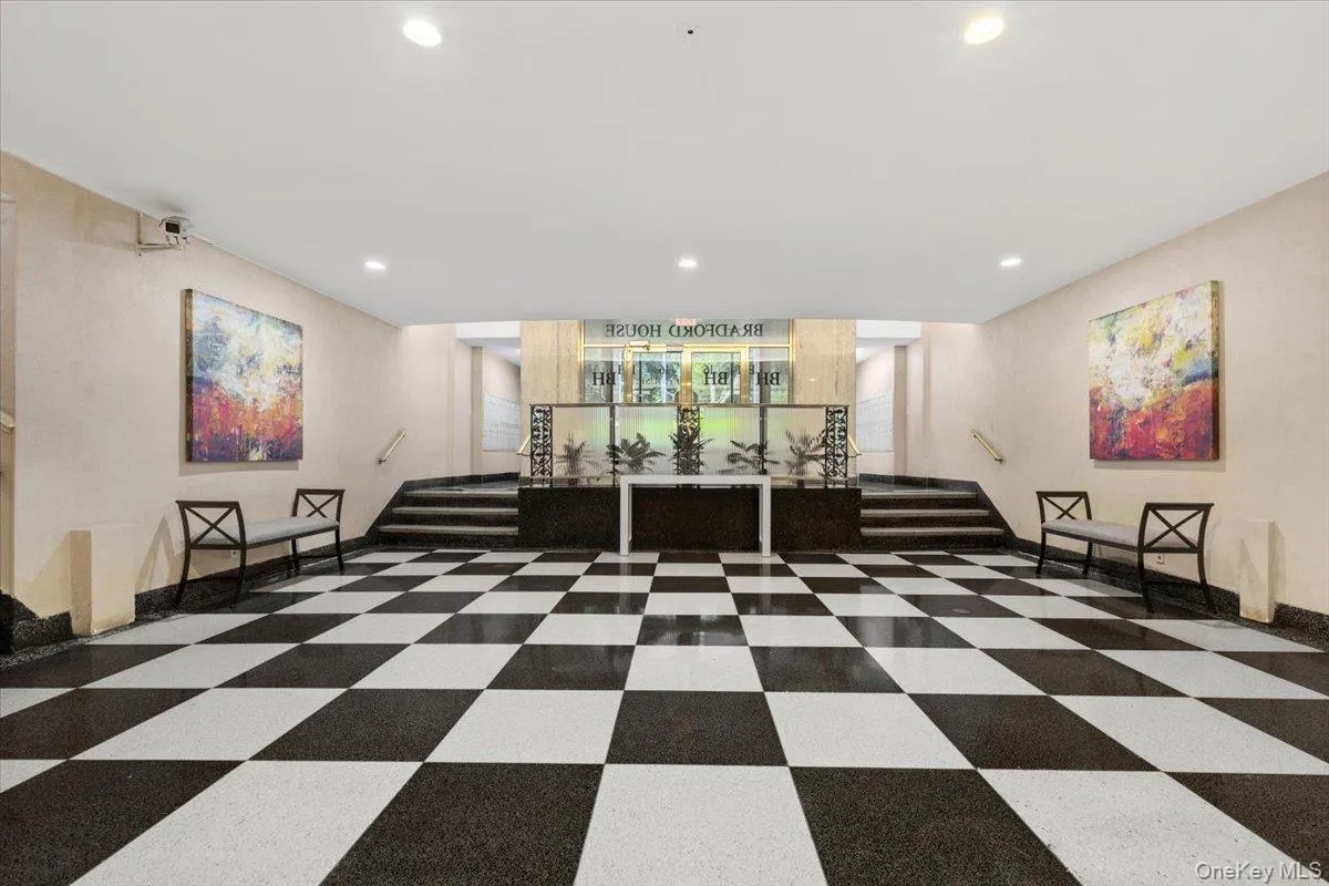 16 Broadway, White Plains, NY, 1 Bedroom Bedrooms, 4 Rooms Rooms,1 BathroomBathrooms,Residential,For Rent,Broadway,0,1052528 16 Broadway, White Plains, NY, 1 Bedroom Bedrooms, 4 Rooms Rooms,1 BathroomBathrooms,Residential,For Rent,Broadway,0,1052528