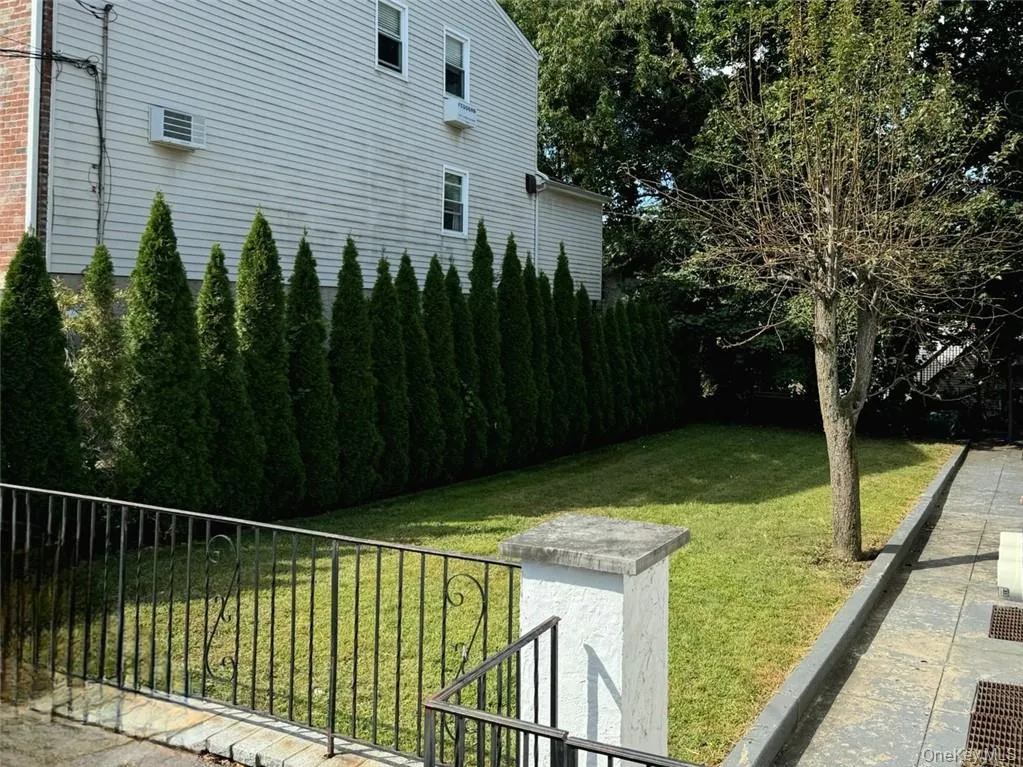 43 McGeory Ave., Yonkers, NY, 2 Bedrooms Bedrooms, 4 Rooms Rooms,1 BathroomBathrooms,Residential Lease,For Rent,McGeory Ave.,0,1052529 43 McGeory Ave., Yonkers, NY, 2 Bedrooms Bedrooms, 4 Rooms Rooms,1 BathroomBathrooms,Residential Lease,For Rent,McGeory Ave.,0,1052529