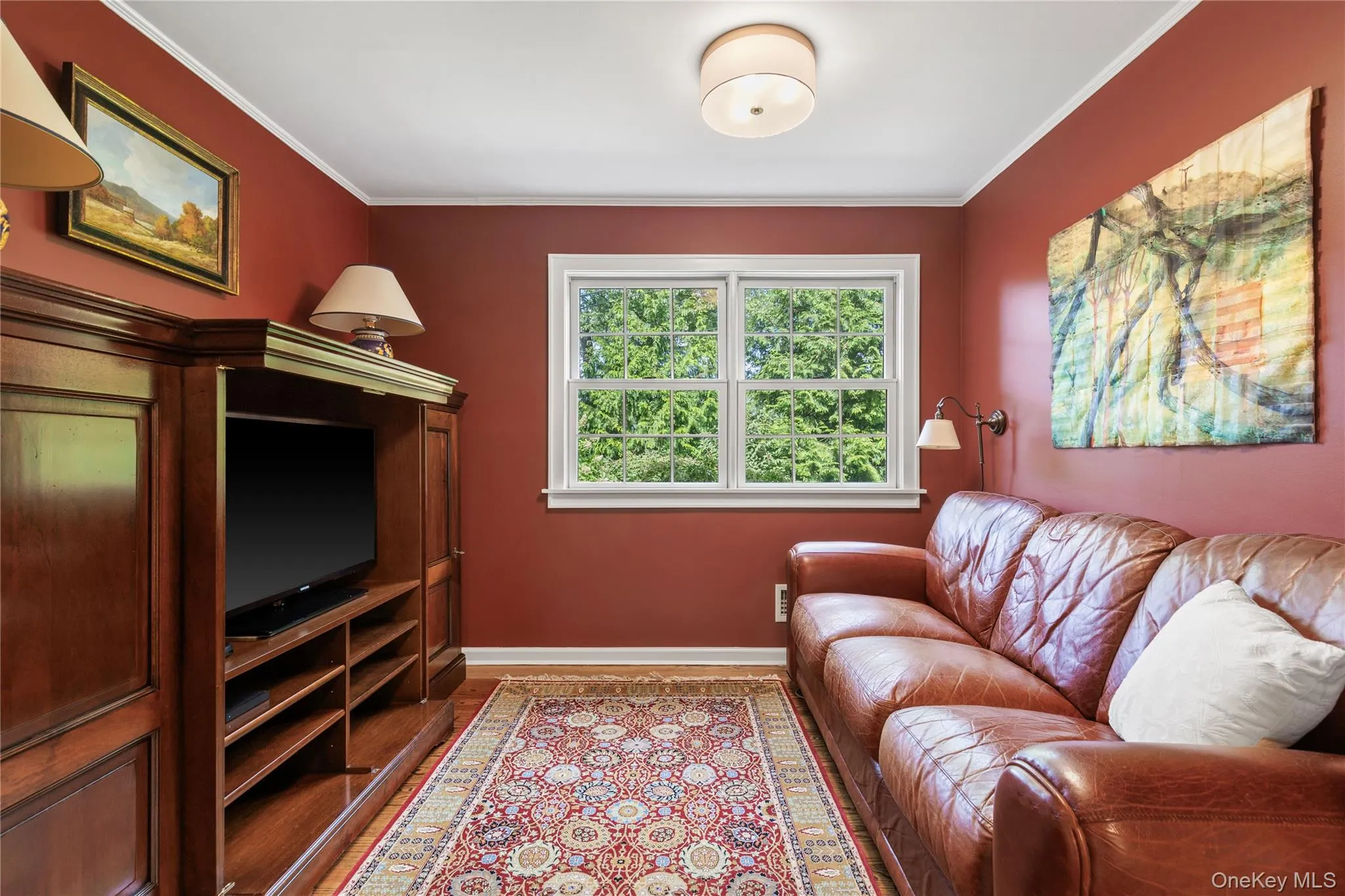 Perfect for TV time or make it an office! Pocket doors offer complete privacy Perfect for TV time or make it an office! Pocket doors offer complete privacy