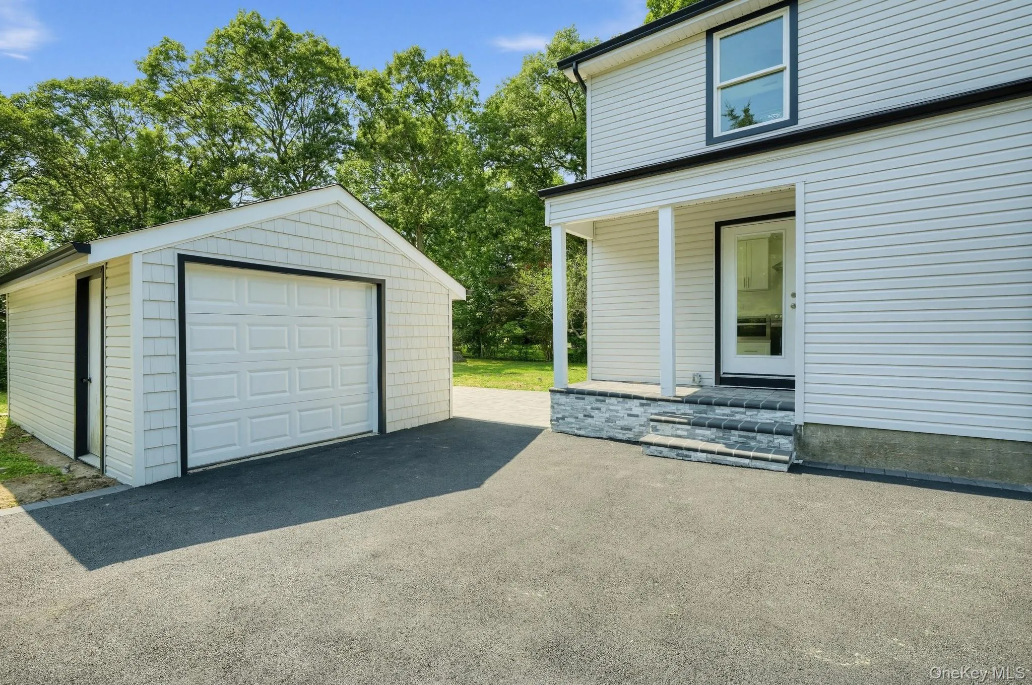 355 Forest Lane, Smithtown, NY, 4 Bedrooms Bedrooms, 7 Rooms Rooms,2 BathroomsBathrooms,Residential,For Rent,Forest,0,1052534 355 Forest Lane, Smithtown, NY, 4 Bedrooms Bedrooms, 7 Rooms Rooms,2 BathroomsBathrooms,Residential,For Rent,Forest,0,1052534