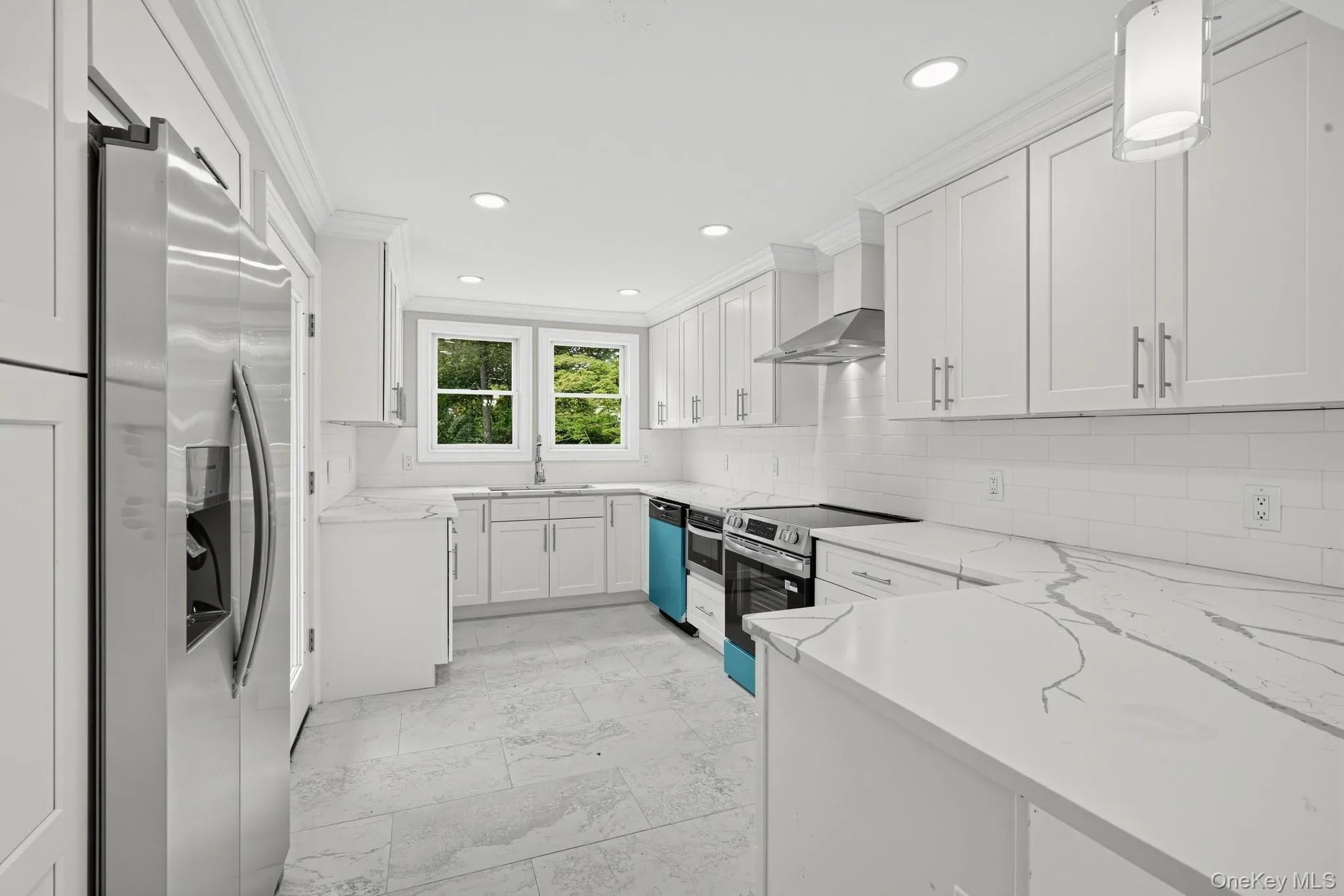 355 Forest Lane, Smithtown, NY, 4 Bedrooms Bedrooms, 7 Rooms Rooms,2 BathroomsBathrooms,Residential,For Rent,Forest,0,1052534 355 Forest Lane, Smithtown, NY, 4 Bedrooms Bedrooms, 7 Rooms Rooms,2 BathroomsBathrooms,Residential,For Rent,Forest,0,1052534