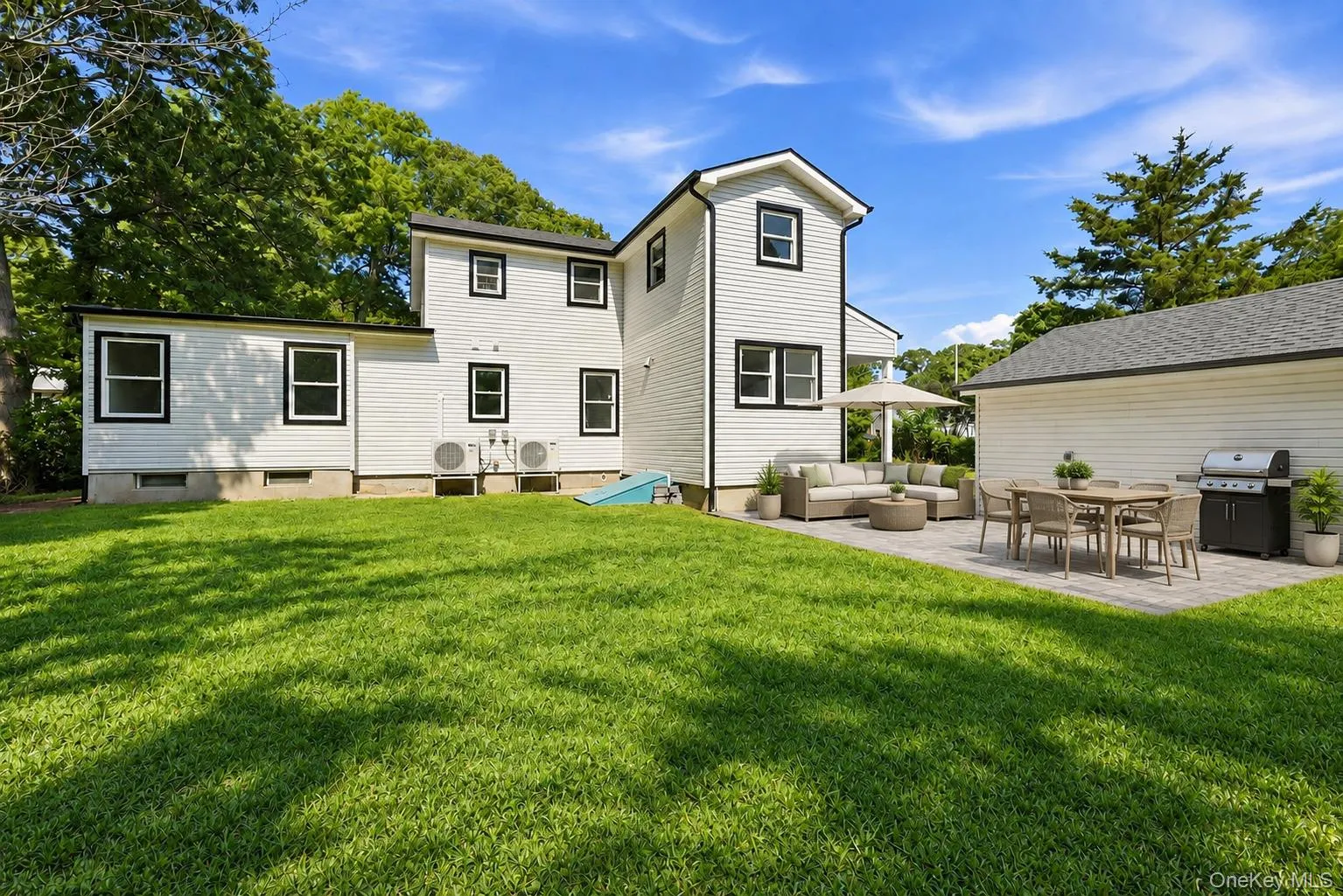 355 Forest Lane, Smithtown, NY, 4 Bedrooms Bedrooms, 7 Rooms Rooms,2 BathroomsBathrooms,Residential,For Rent,Forest,0,1052534 355 Forest Lane, Smithtown, NY, 4 Bedrooms Bedrooms, 7 Rooms Rooms,2 BathroomsBathrooms,Residential,For Rent,Forest,0,1052534