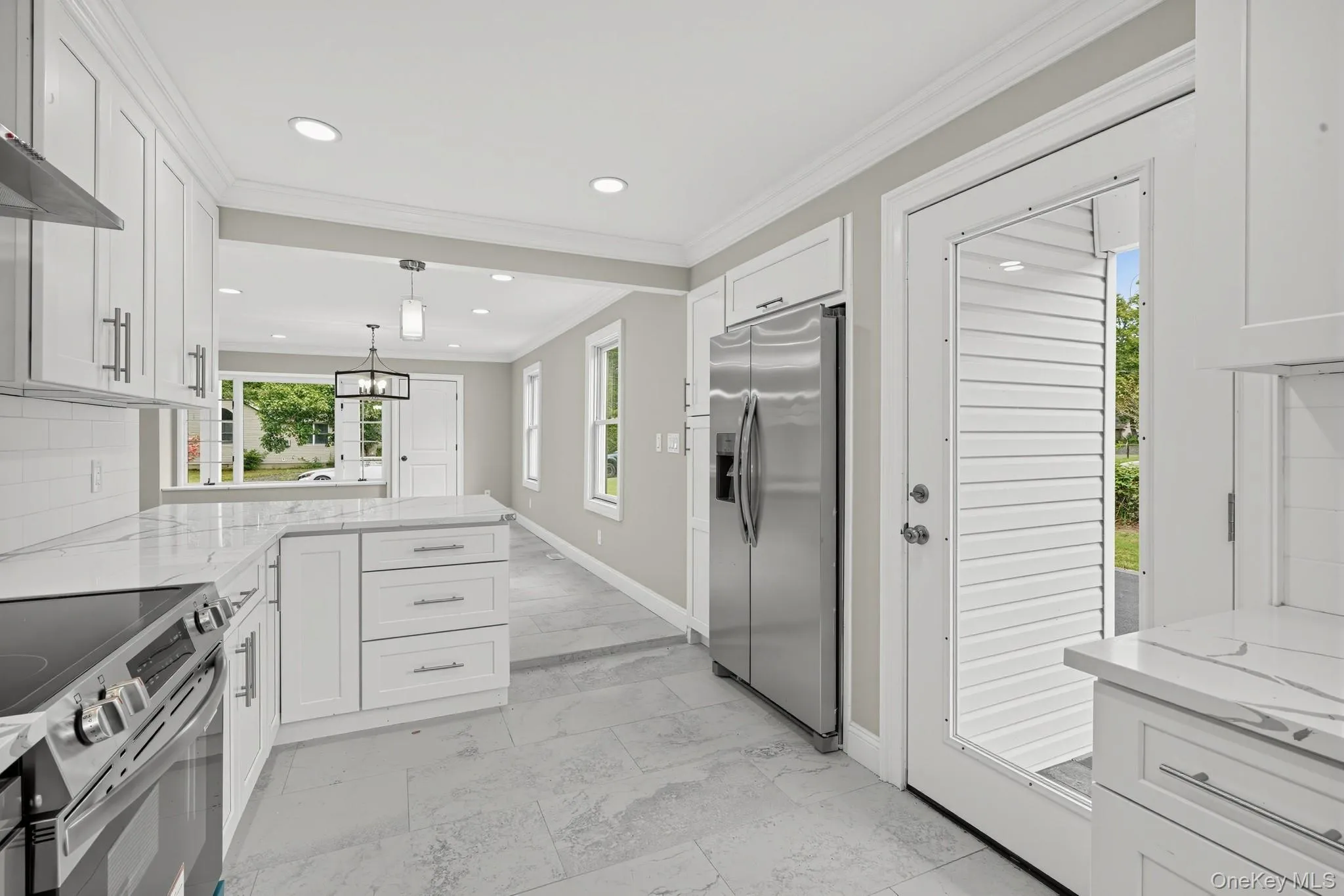 355 Forest Lane, Smithtown, NY, 4 Bedrooms Bedrooms, 7 Rooms Rooms,2 BathroomsBathrooms,Residential,For Rent,Forest,0,1052534 355 Forest Lane, Smithtown, NY, 4 Bedrooms Bedrooms, 7 Rooms Rooms,2 BathroomsBathrooms,Residential,For Rent,Forest,0,1052534