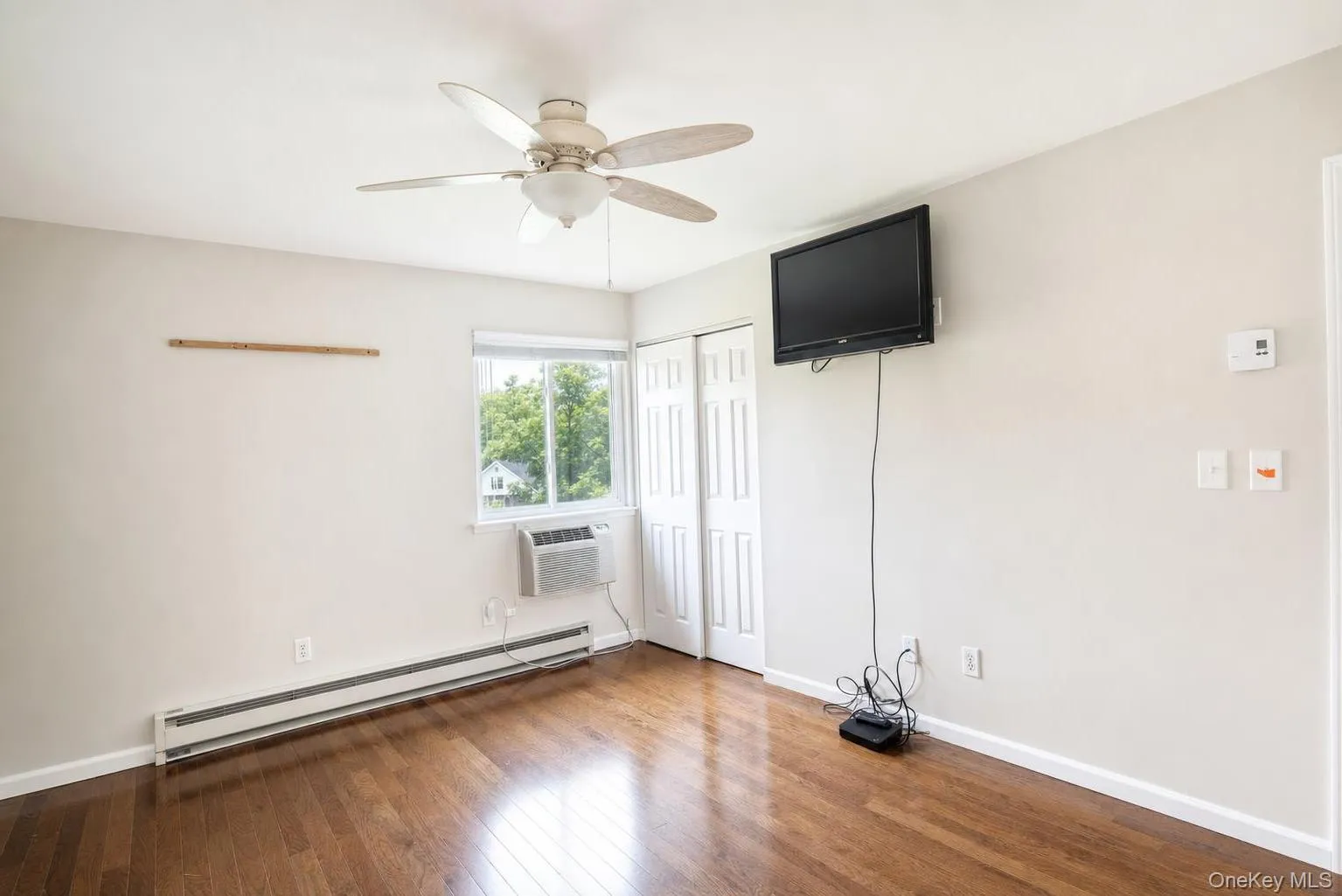 129 Main Street, Cornwall, NY, 2 Bedrooms Bedrooms, 5 Rooms Rooms,2 BathroomsBathrooms,Residential,For Rent,Main,0,1052537 129 Main Street, Cornwall, NY, 2 Bedrooms Bedrooms, 5 Rooms Rooms,2 BathroomsBathrooms,Residential,For Rent,Main,0,1052537
