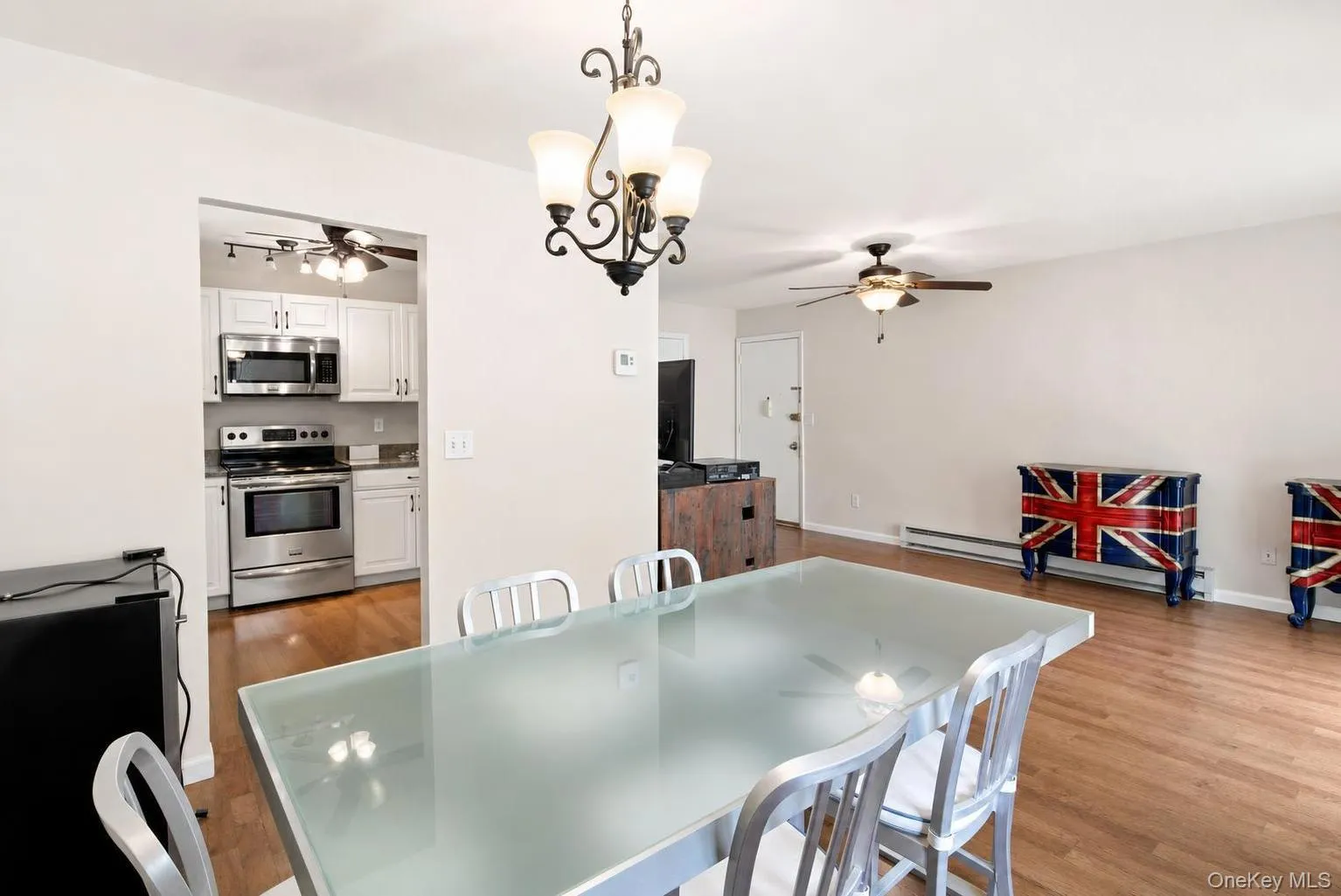 129 Main Street, Cornwall, NY, 2 Bedrooms Bedrooms, 5 Rooms Rooms,2 BathroomsBathrooms,Residential,For Rent,Main,0,1052537 129 Main Street, Cornwall, NY, 2 Bedrooms Bedrooms, 5 Rooms Rooms,2 BathroomsBathrooms,Residential,For Rent,Main,0,1052537