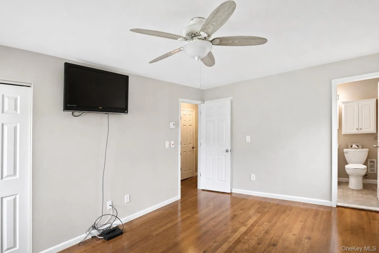 129 Main Street, Cornwall, NY, 2 Bedrooms Bedrooms, 5 Rooms Rooms,2 BathroomsBathrooms,Residential,For Rent,Main,0,1052537 129 Main Street, Cornwall, NY, 2 Bedrooms Bedrooms, 5 Rooms Rooms,2 BathroomsBathrooms,Residential,For Rent,Main,0,1052537