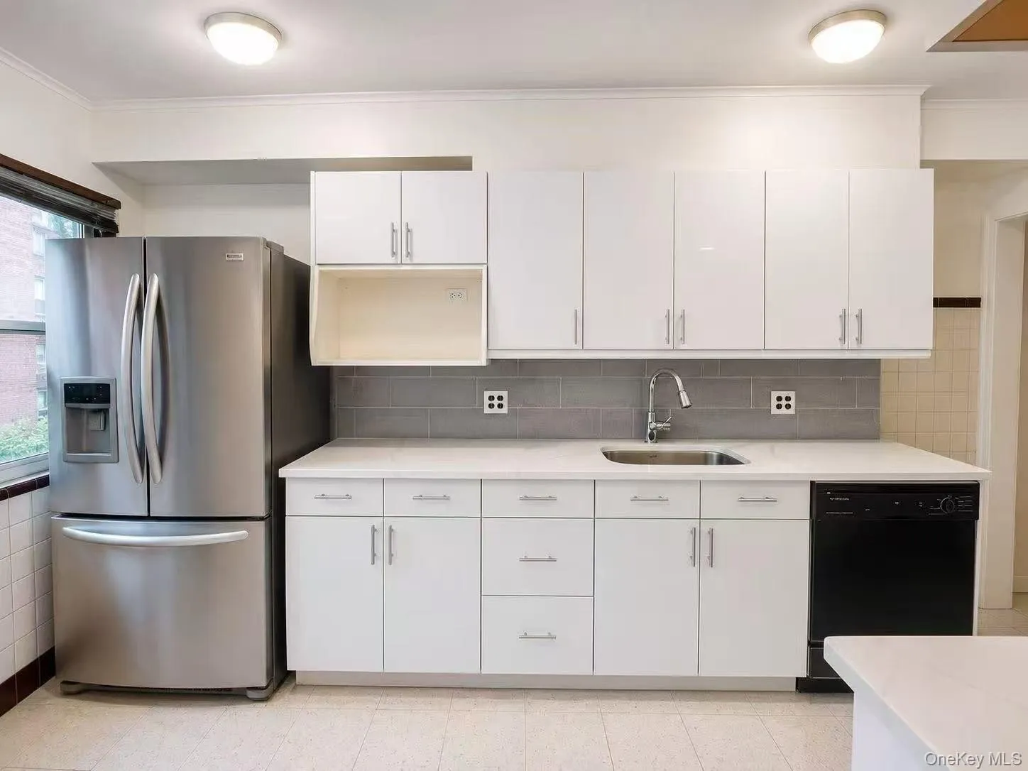 139-16 85th Drive, New York, NY, 4 Bedrooms Bedrooms, 8 Rooms Rooms,3 BathroomsBathrooms,Residential,For Rent,85th,0,1052544 139-16 85th Drive, New York, NY, 4 Bedrooms Bedrooms, 8 Rooms Rooms,3 BathroomsBathrooms,Residential,For Rent,85th,0,1052544