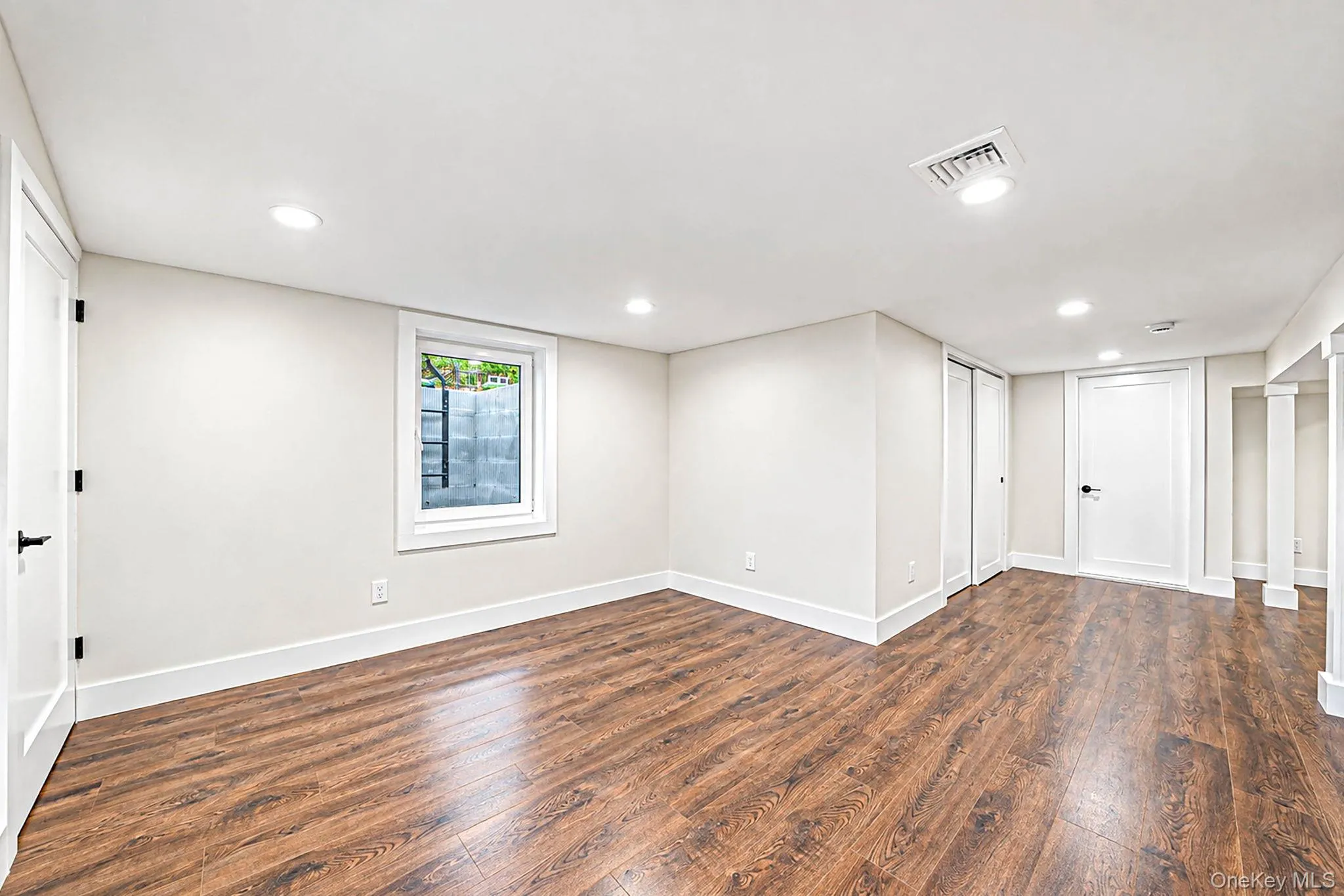 128 Crooked Hill Road, Huntington, NY, 4 Bedrooms Bedrooms, 8 Rooms Rooms,4 BathroomsBathrooms,Residential,For Rent,Crooked Hill,0,1052550 128 Crooked Hill Road, Huntington, NY, 4 Bedrooms Bedrooms, 8 Rooms Rooms,4 BathroomsBathrooms,Residential,For Rent,Crooked Hill,0,1052550