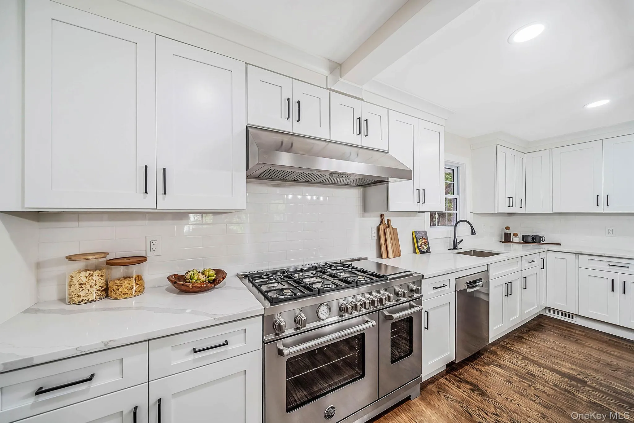 128 Crooked Hill Road, Huntington, NY, 4 Bedrooms Bedrooms, 8 Rooms Rooms,4 BathroomsBathrooms,Residential,For Rent,Crooked Hill,0,1052550 128 Crooked Hill Road, Huntington, NY, 4 Bedrooms Bedrooms, 8 Rooms Rooms,4 BathroomsBathrooms,Residential,For Rent,Crooked Hill,0,1052550