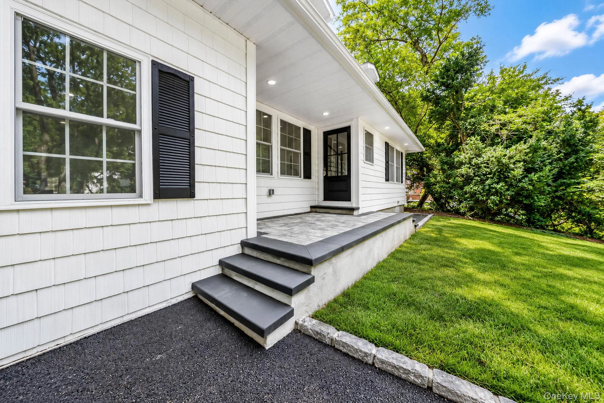 128 Crooked Hill Road, Huntington, NY, 4 Bedrooms Bedrooms, 8 Rooms Rooms,4 BathroomsBathrooms,Residential,For Rent,Crooked Hill,0,1052550 128 Crooked Hill Road, Huntington, NY, 4 Bedrooms Bedrooms, 8 Rooms Rooms,4 BathroomsBathrooms,Residential,For Rent,Crooked Hill,0,1052550