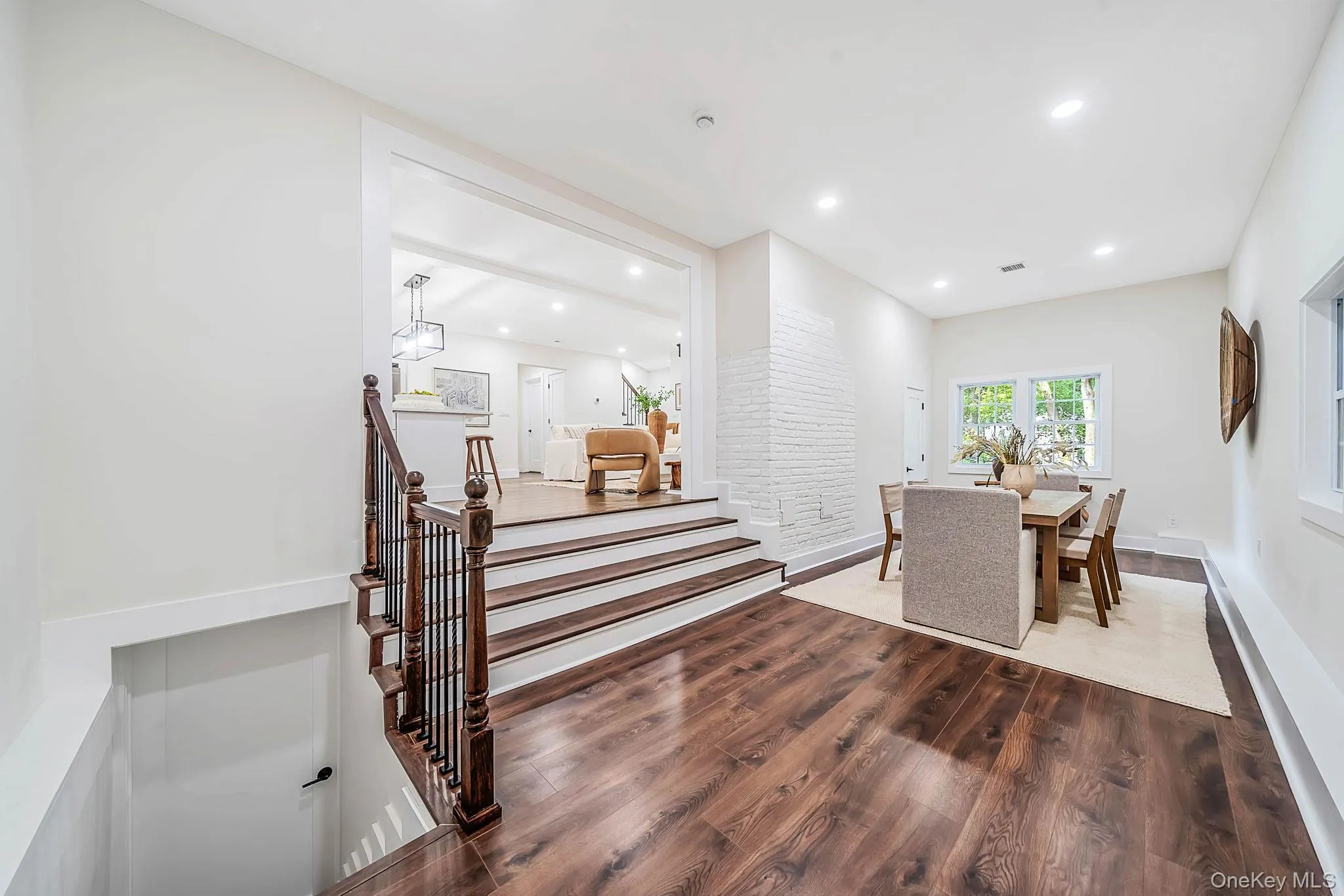 128 Crooked Hill Road, Huntington, NY, 4 Bedrooms Bedrooms, 8 Rooms Rooms,4 BathroomsBathrooms,Residential,For Rent,Crooked Hill,0,1052550 128 Crooked Hill Road, Huntington, NY, 4 Bedrooms Bedrooms, 8 Rooms Rooms,4 BathroomsBathrooms,Residential,For Rent,Crooked Hill,0,1052550