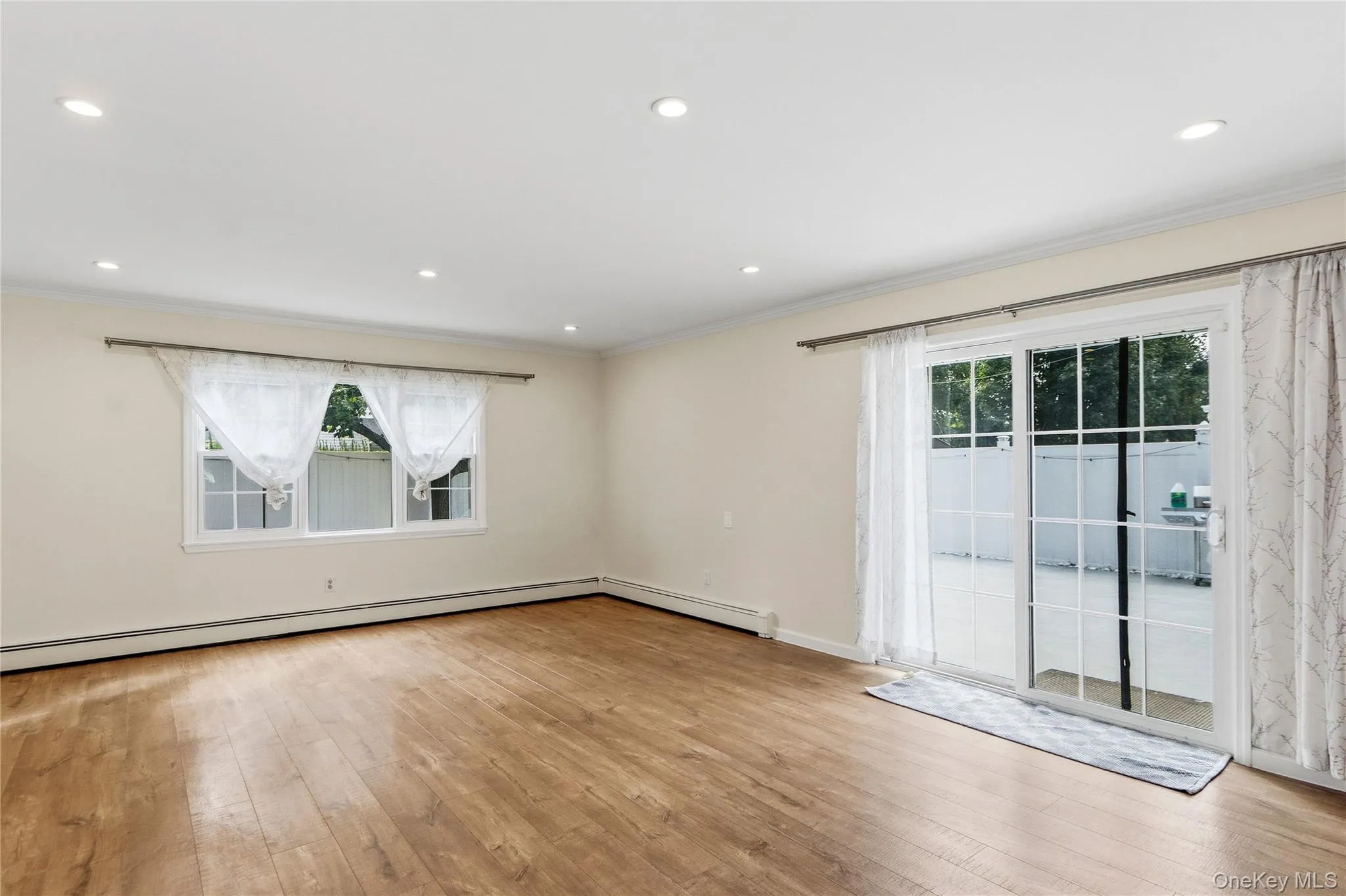 79 Albatross Road, Hempstead, NY, 3 Bedrooms Bedrooms, 7 Rooms Rooms,2 BathroomsBathrooms,Residential,For Rent,Albatross,0,1052557 79 Albatross Road, Hempstead, NY, 3 Bedrooms Bedrooms, 7 Rooms Rooms,2 BathroomsBathrooms,Residential,For Rent,Albatross,0,1052557
