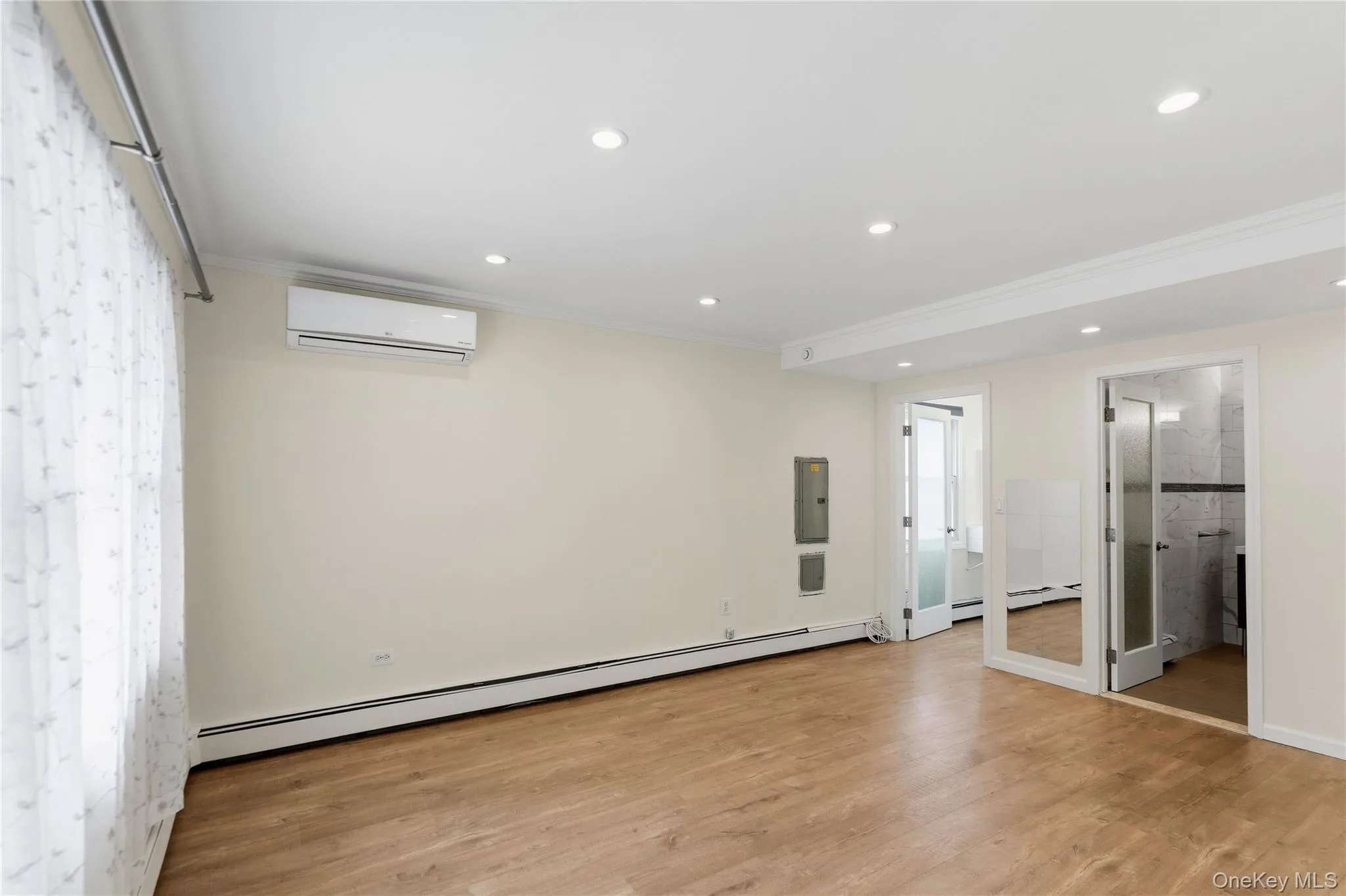 79 Albatross Road, Hempstead, NY, 3 Bedrooms Bedrooms, 7 Rooms Rooms,2 BathroomsBathrooms,Residential,For Rent,Albatross,0,1052557 79 Albatross Road, Hempstead, NY, 3 Bedrooms Bedrooms, 7 Rooms Rooms,2 BathroomsBathrooms,Residential,For Rent,Albatross,0,1052557