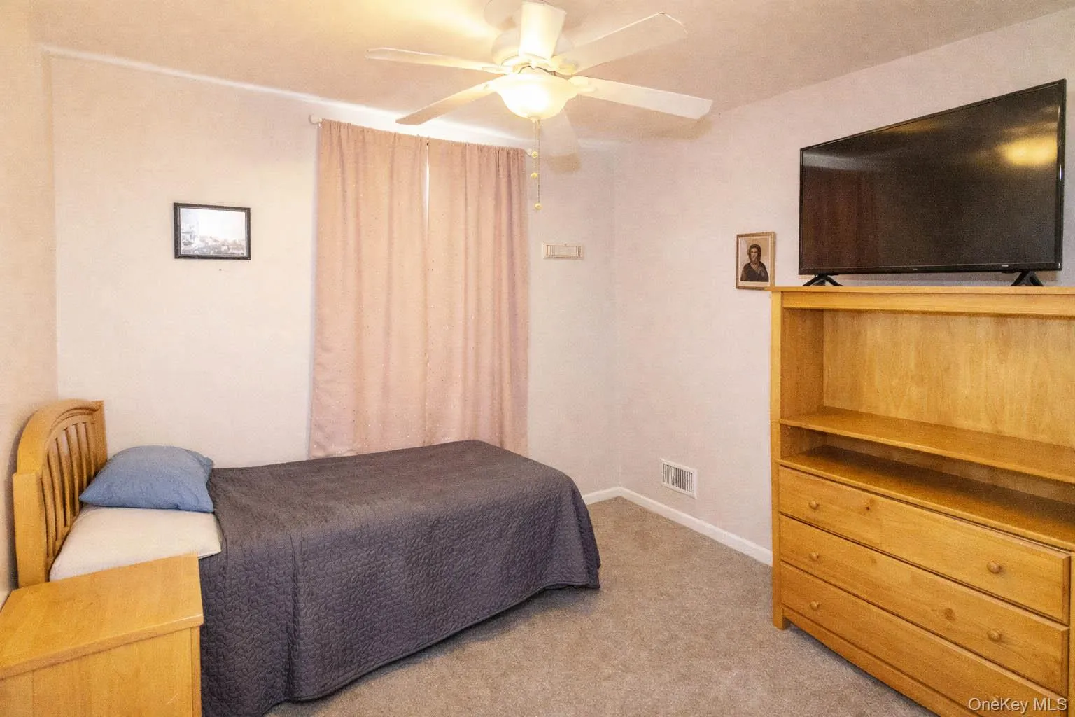 28 3rd Street, Middletown, NY, 4 Bedrooms Bedrooms, 10 Rooms Rooms,3 BathroomsBathrooms,Residential,For Rent,3rd,0,1052558 28 3rd Street, Middletown, NY, 4 Bedrooms Bedrooms, 10 Rooms Rooms,3 BathroomsBathrooms,Residential,For Rent,3rd,0,1052558